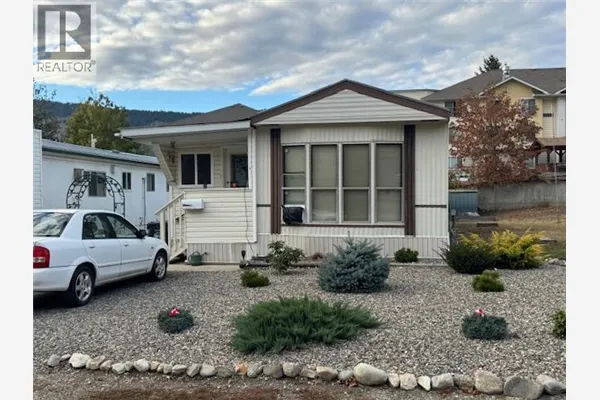 746 Thompson Avenue Unit# 3