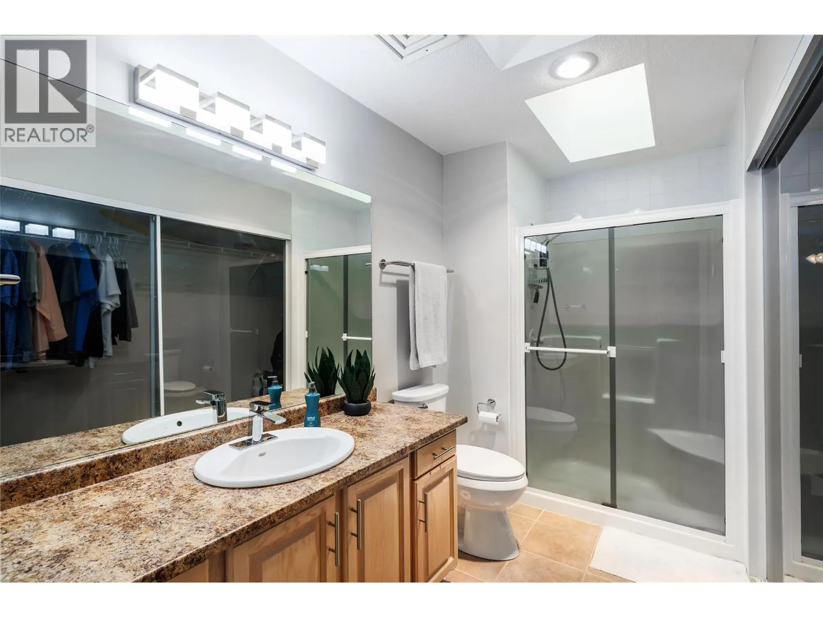 4450 Ponderosa Drive Unit# 204