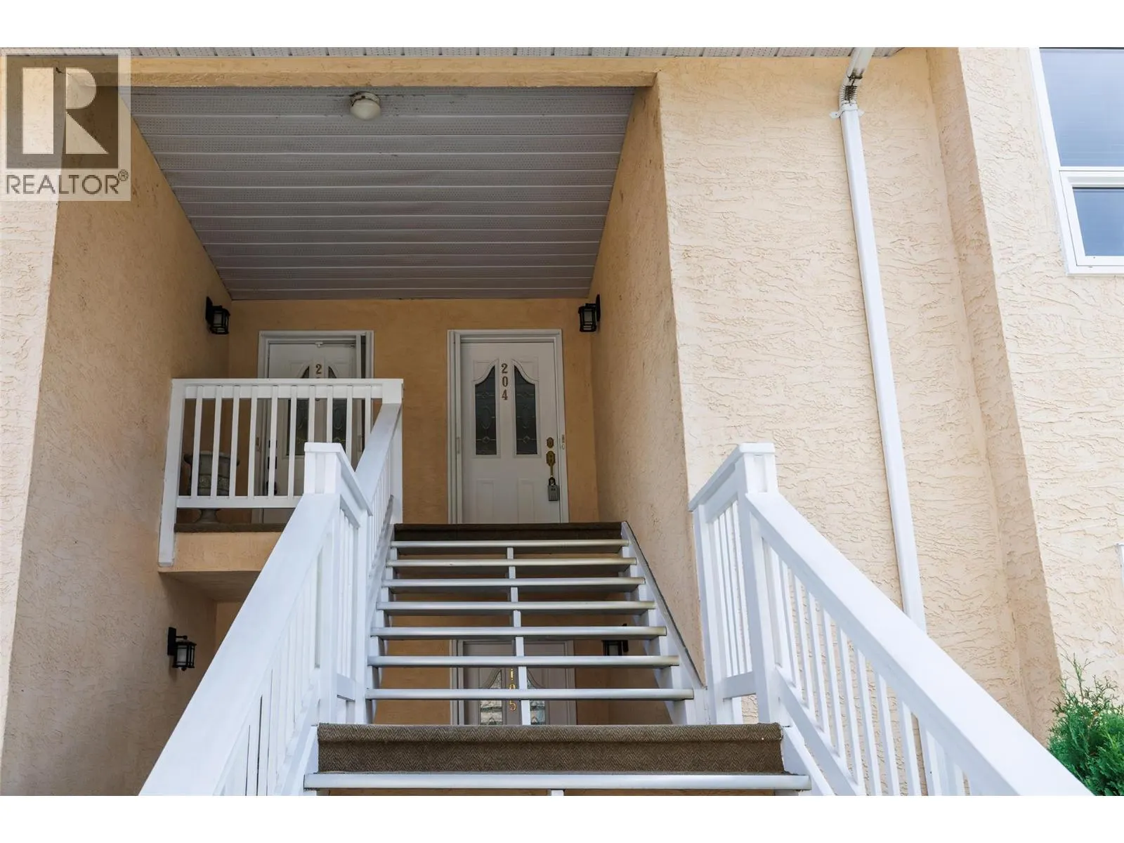 4450 Ponderosa Drive Unit# 204