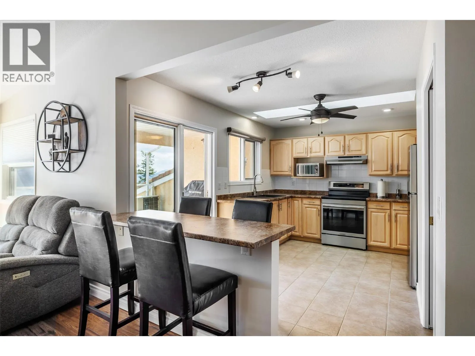 4450 Ponderosa Drive Unit# 204