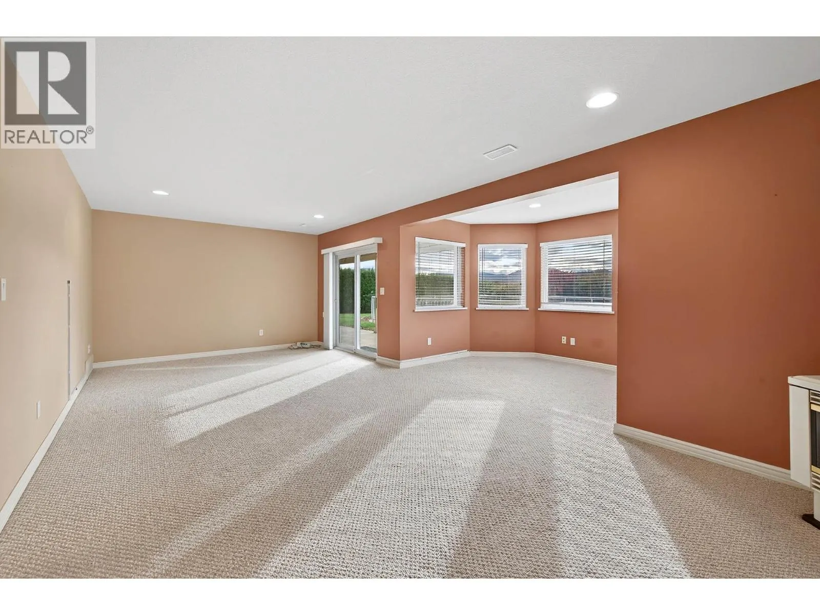 3460 NAVATANEE Drive