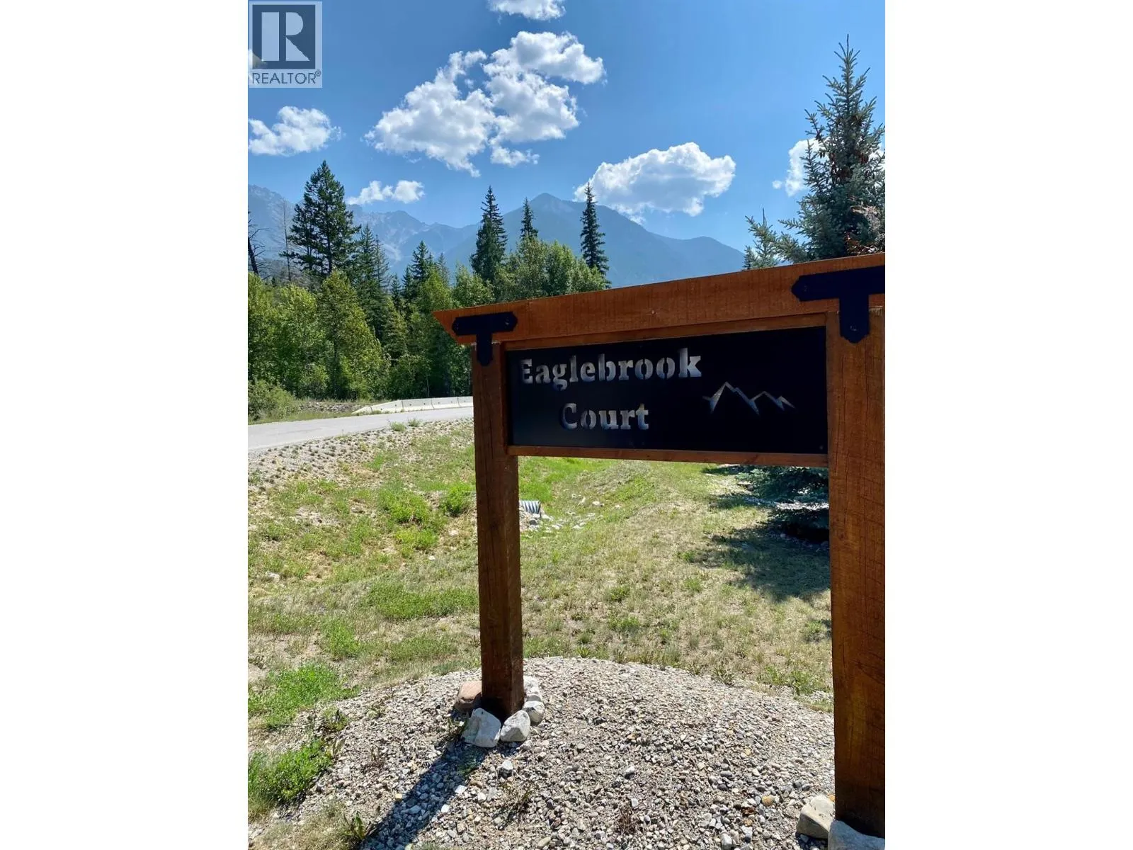 Lot 17 EAGLEBROOK Court
