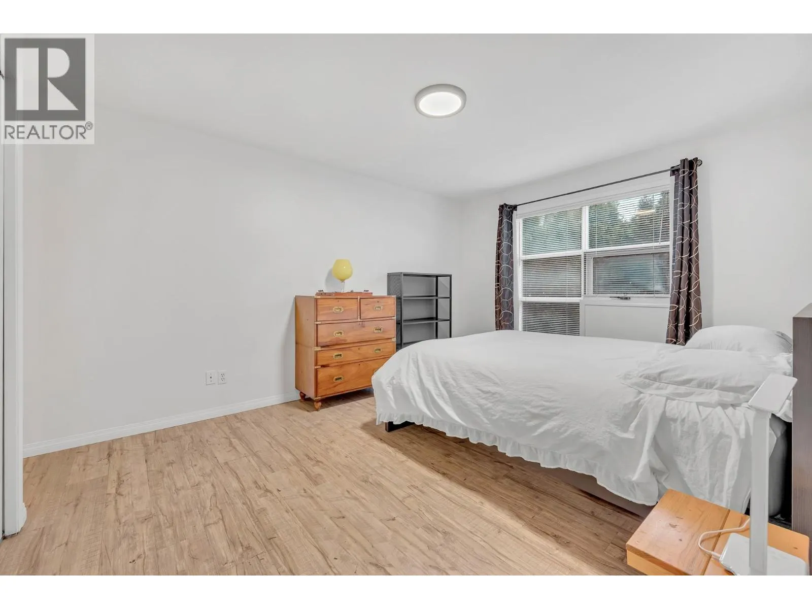 703 Granville Avenue Unit# 104