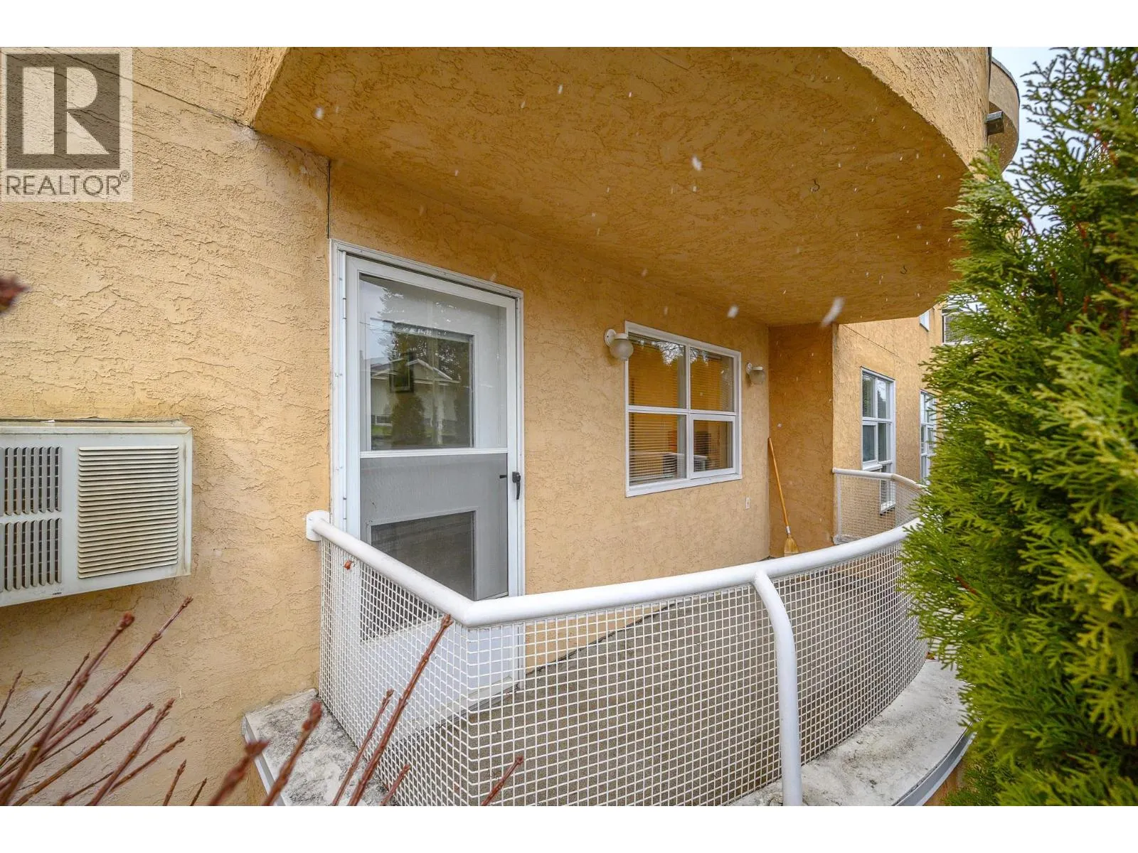 703 Granville Avenue Unit# 104