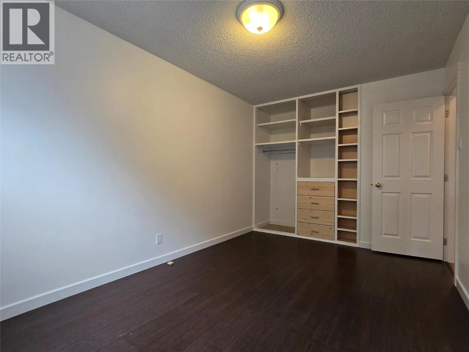 1584 Stage Road