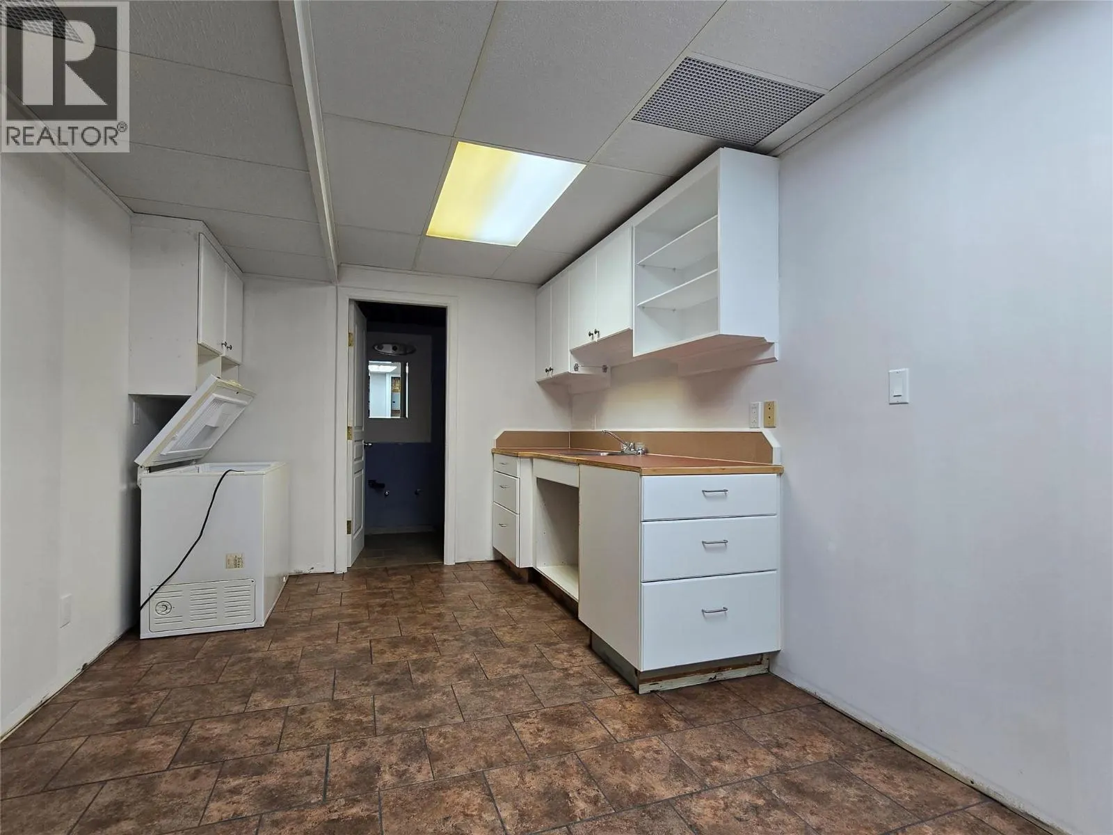 1584 Stage Road