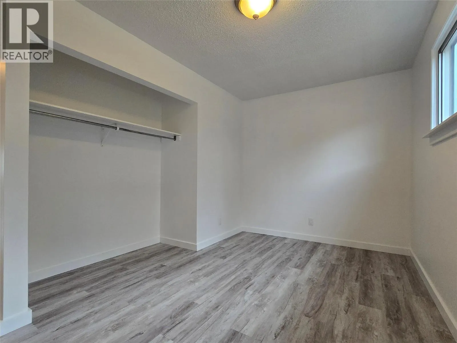 1584 Stage Road