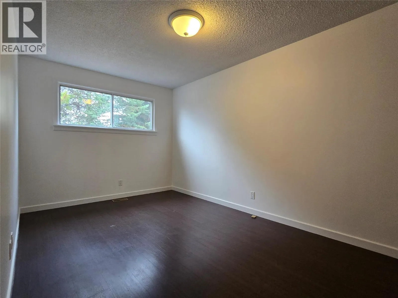 1584 Stage Road