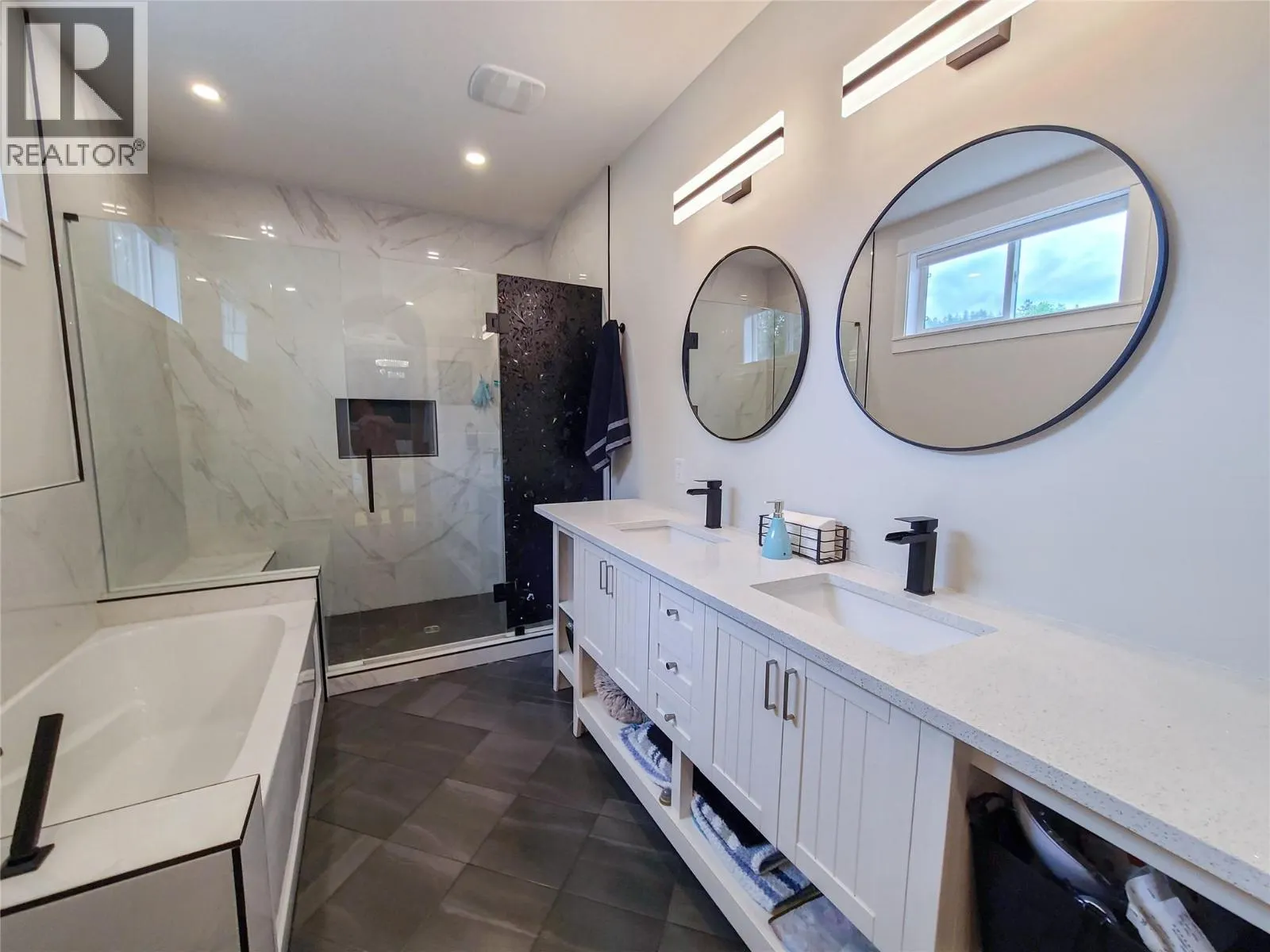 1999 Highway 97S Highway Unit# 95 Lot# 95