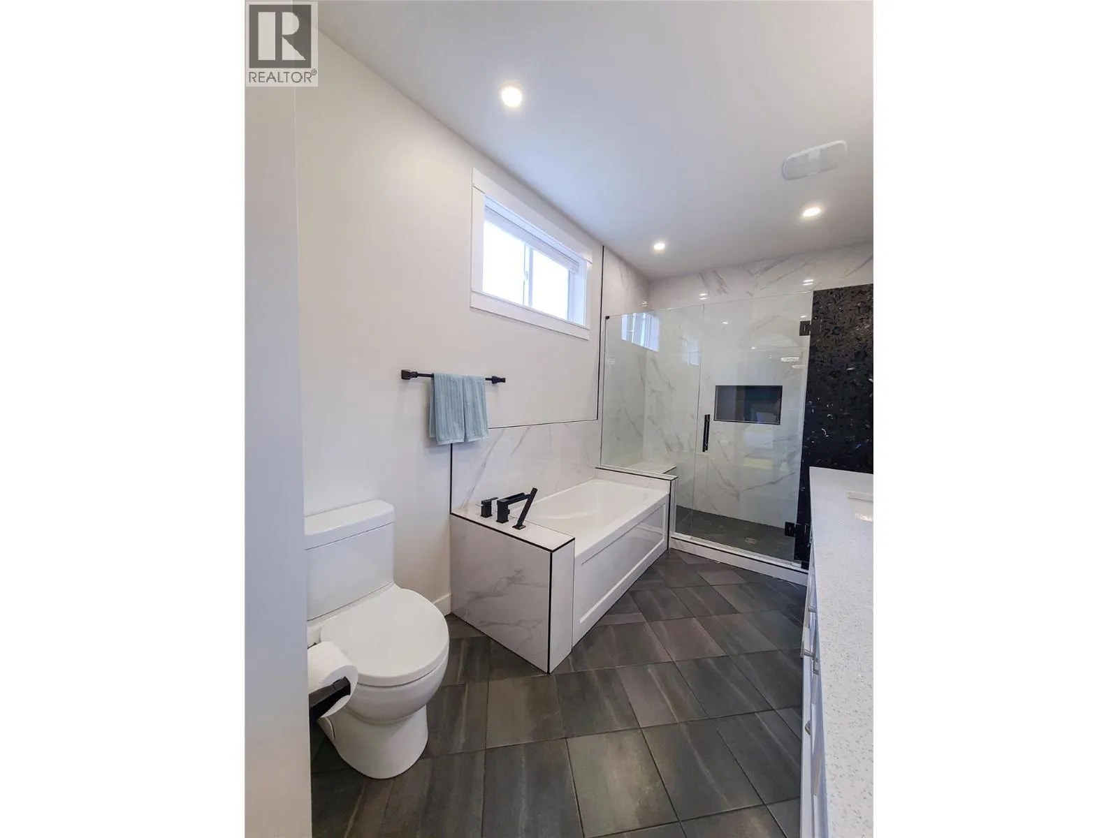 1999 Highway 97S Highway Unit# 95 Lot# 95