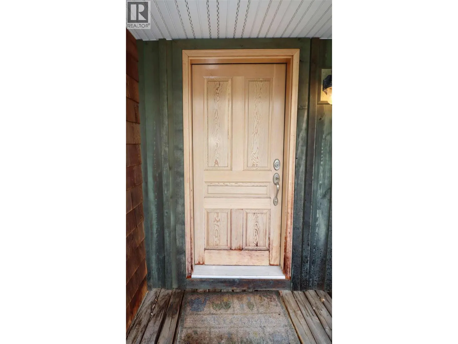 2633 Squilax Anglemont Road Lot# 195