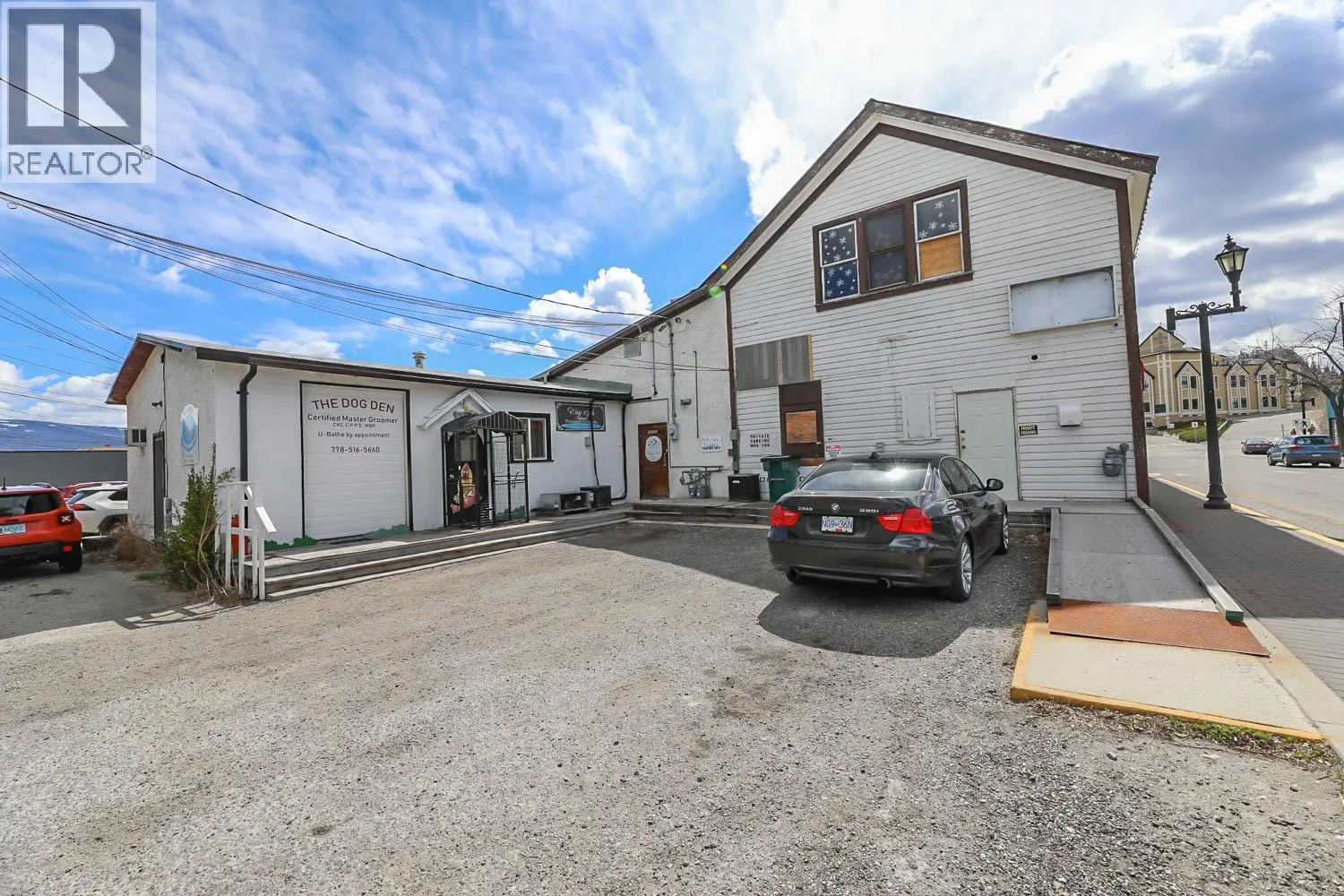 10122/24 MAIN Street