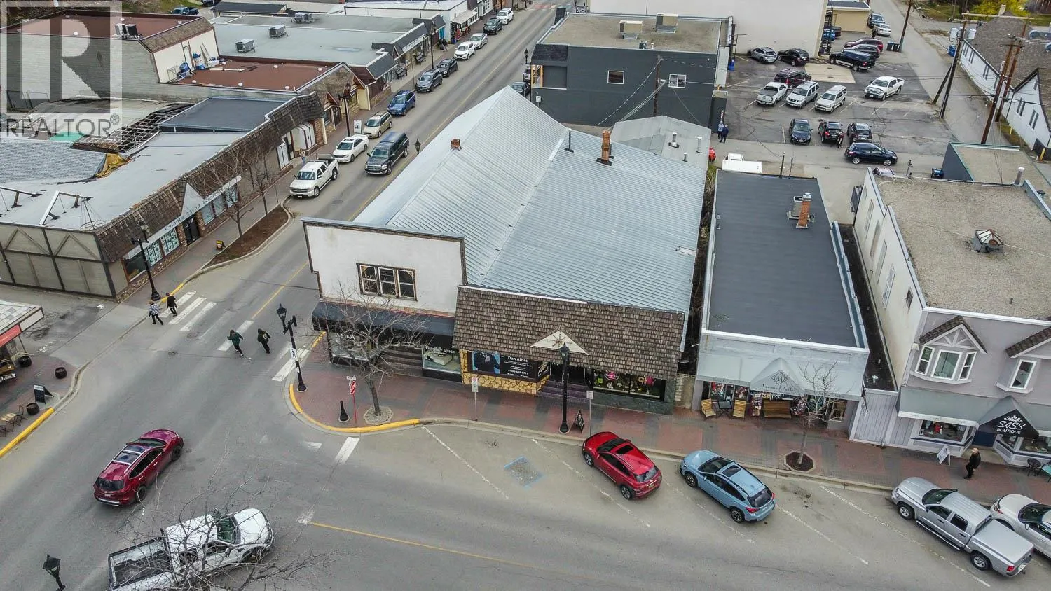 10122/24 MAIN Street
