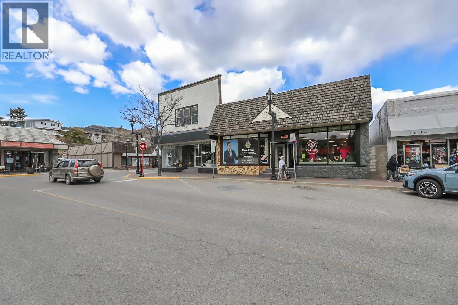 10122/24 MAIN Street