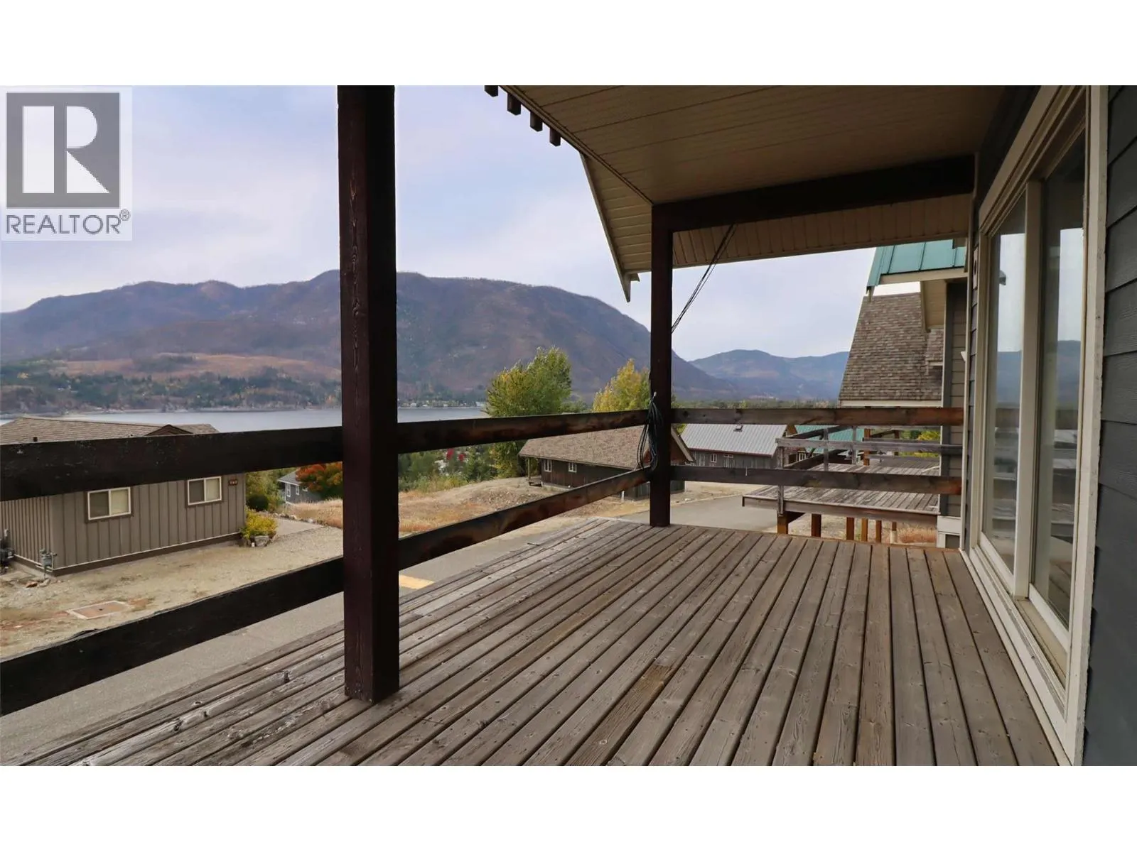 2633 Squilax Anglemont Road Lot# 141