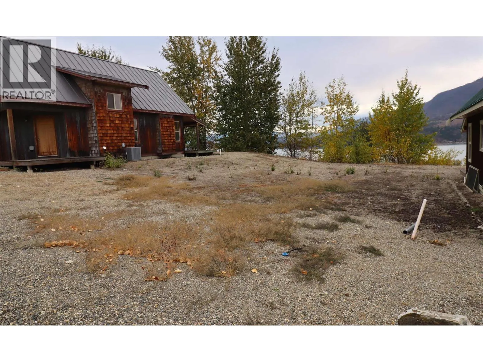 2633 Squilax Anglemont Road Lot# 192