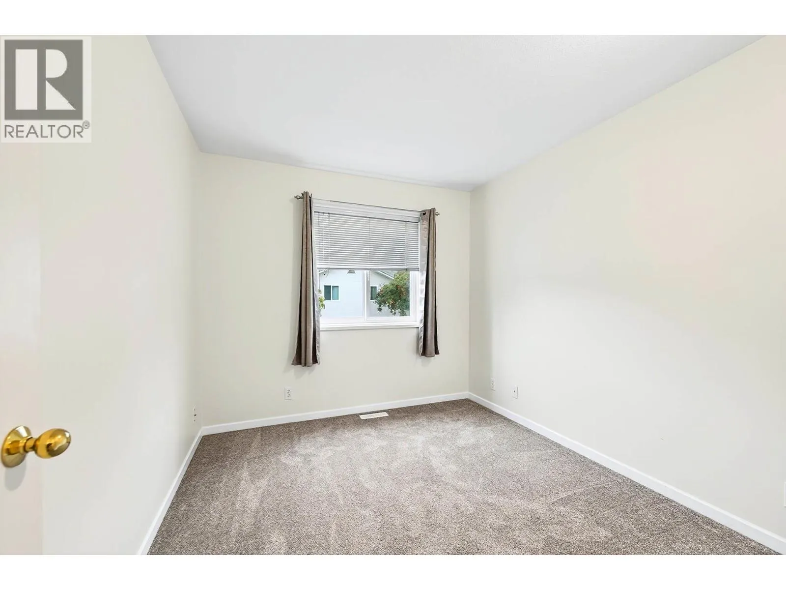 2050 Qu'Appelle Boulevard Unit# 7