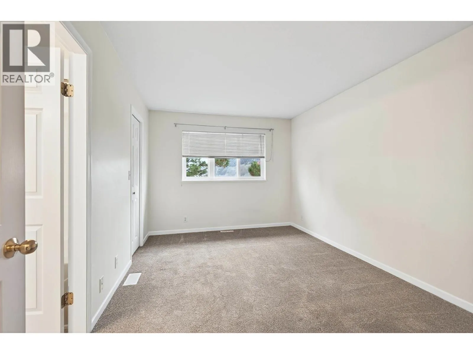 2050 Qu'Appelle Boulevard Unit# 7