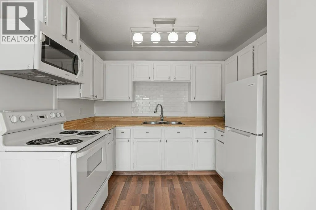 3304 35 Avenue Unit# 318