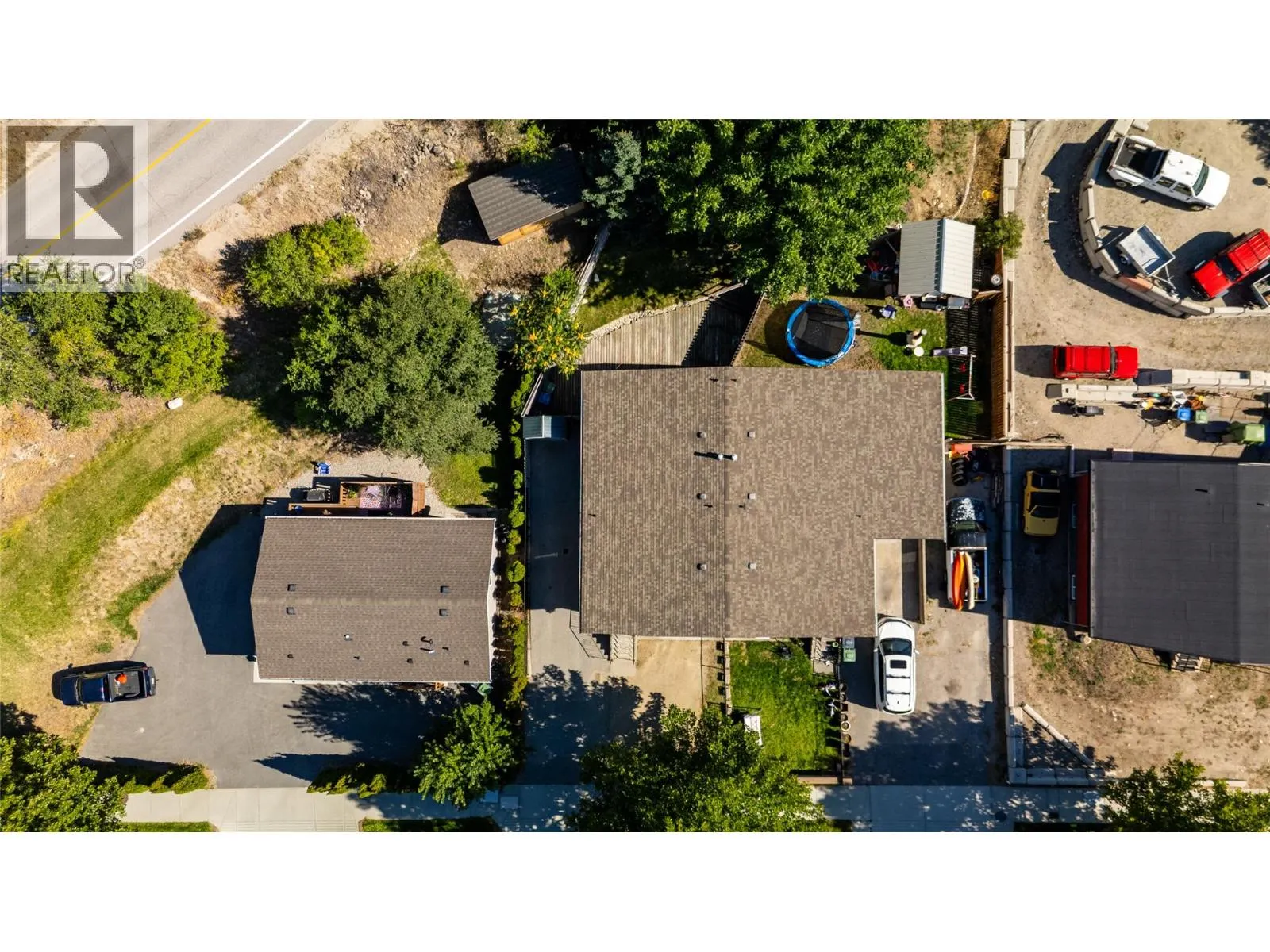 8299 PRAIRIE VALLEY Road