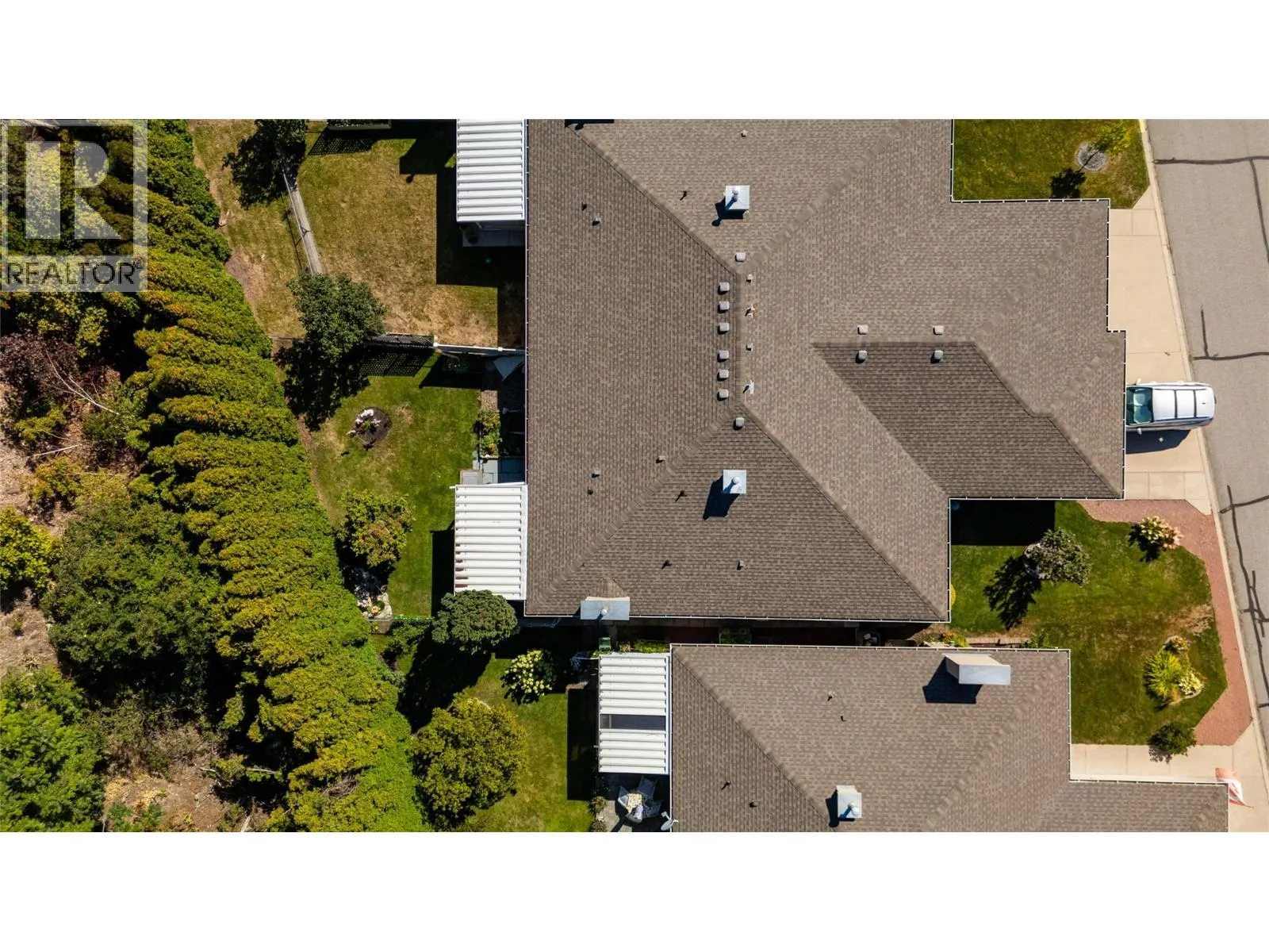 8299 PRAIRIE VALLEY Road