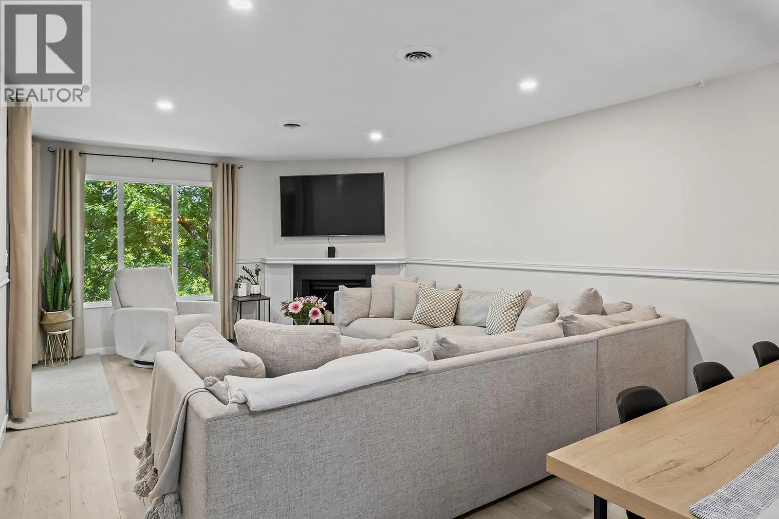 1870 Parkinson Way Unit# 206