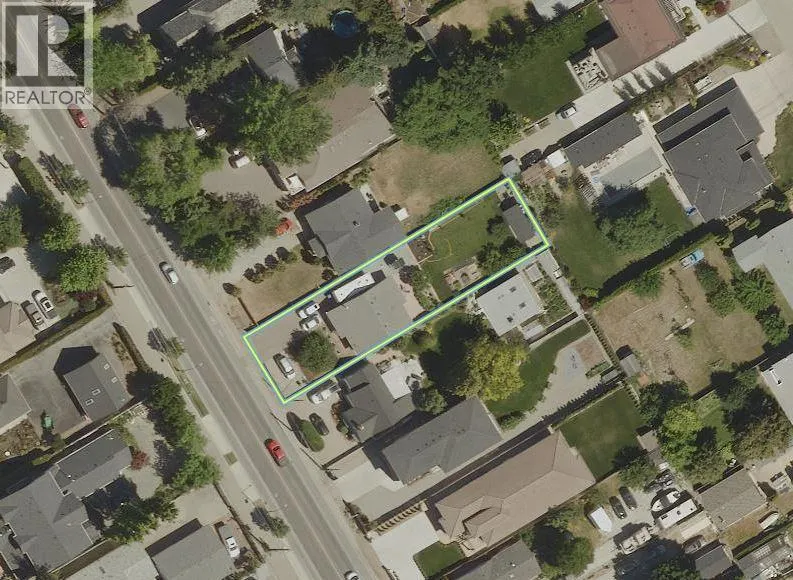 3537 Lakeshore Road