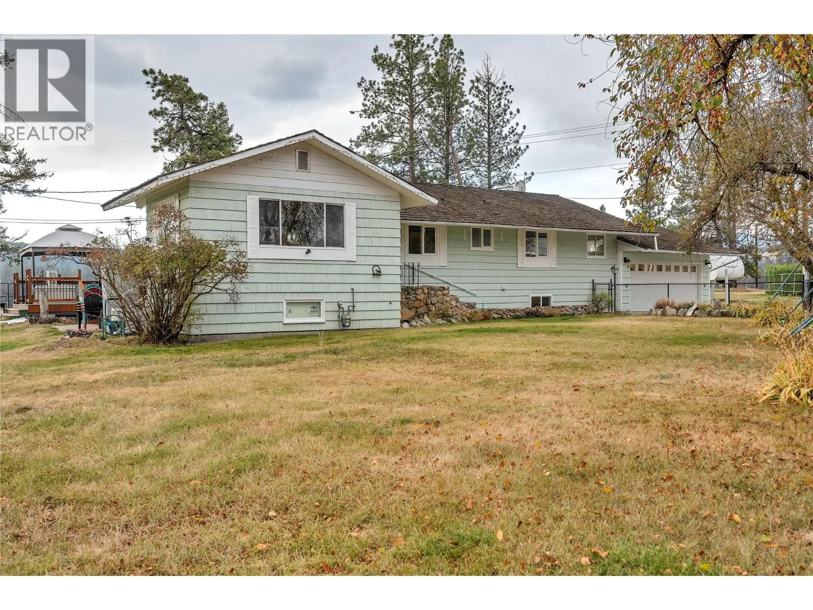 404 Grant Ave