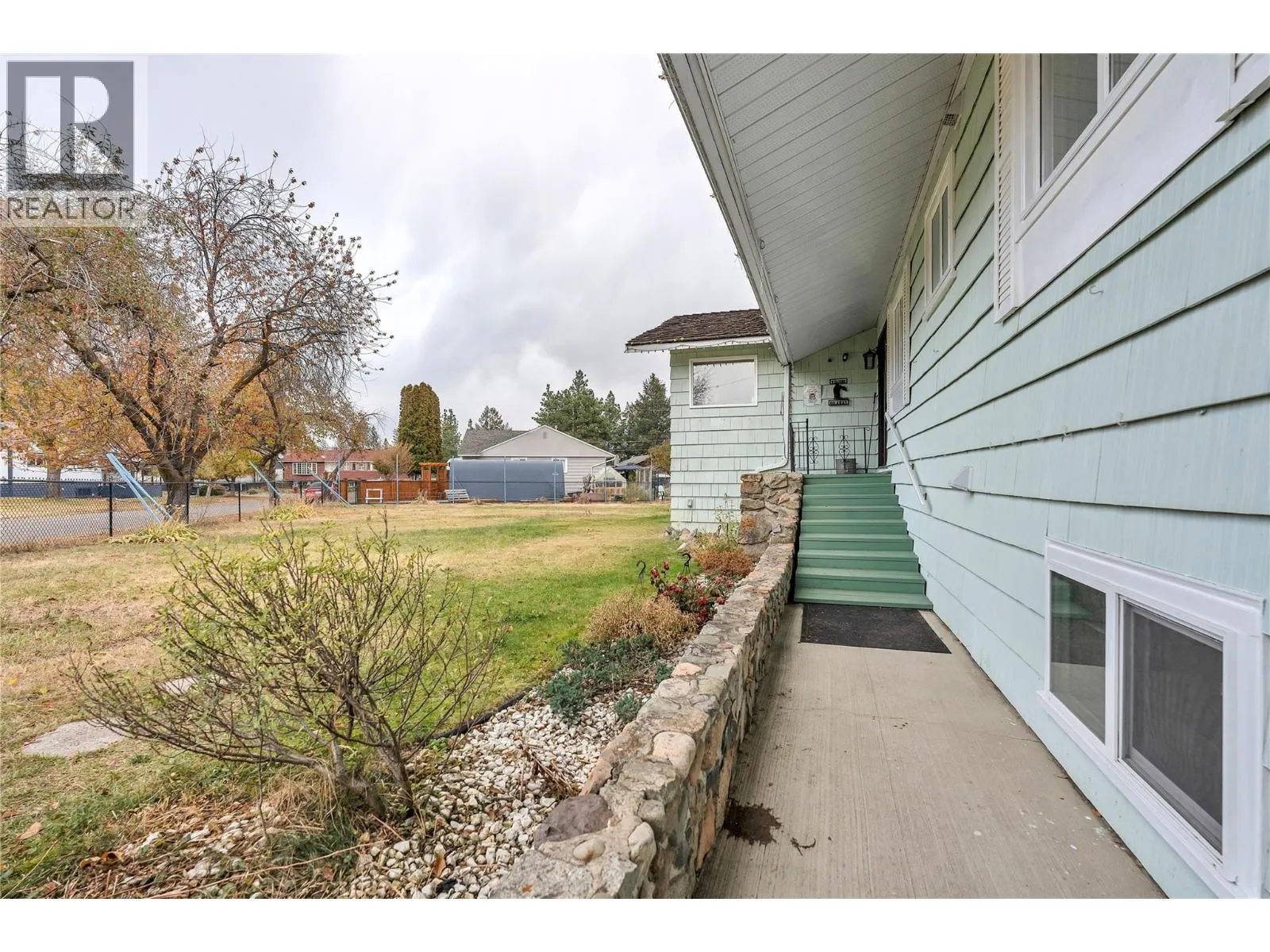 404 Grant Ave