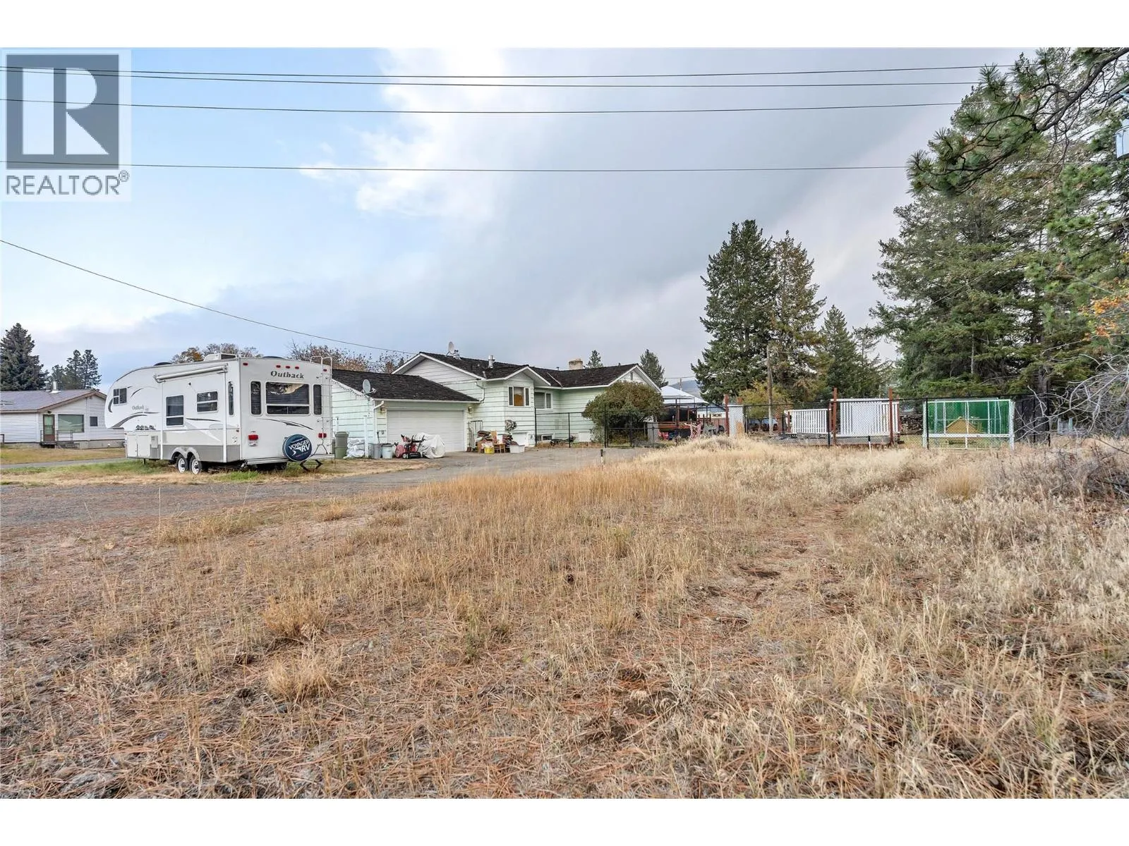 404 Grant Ave