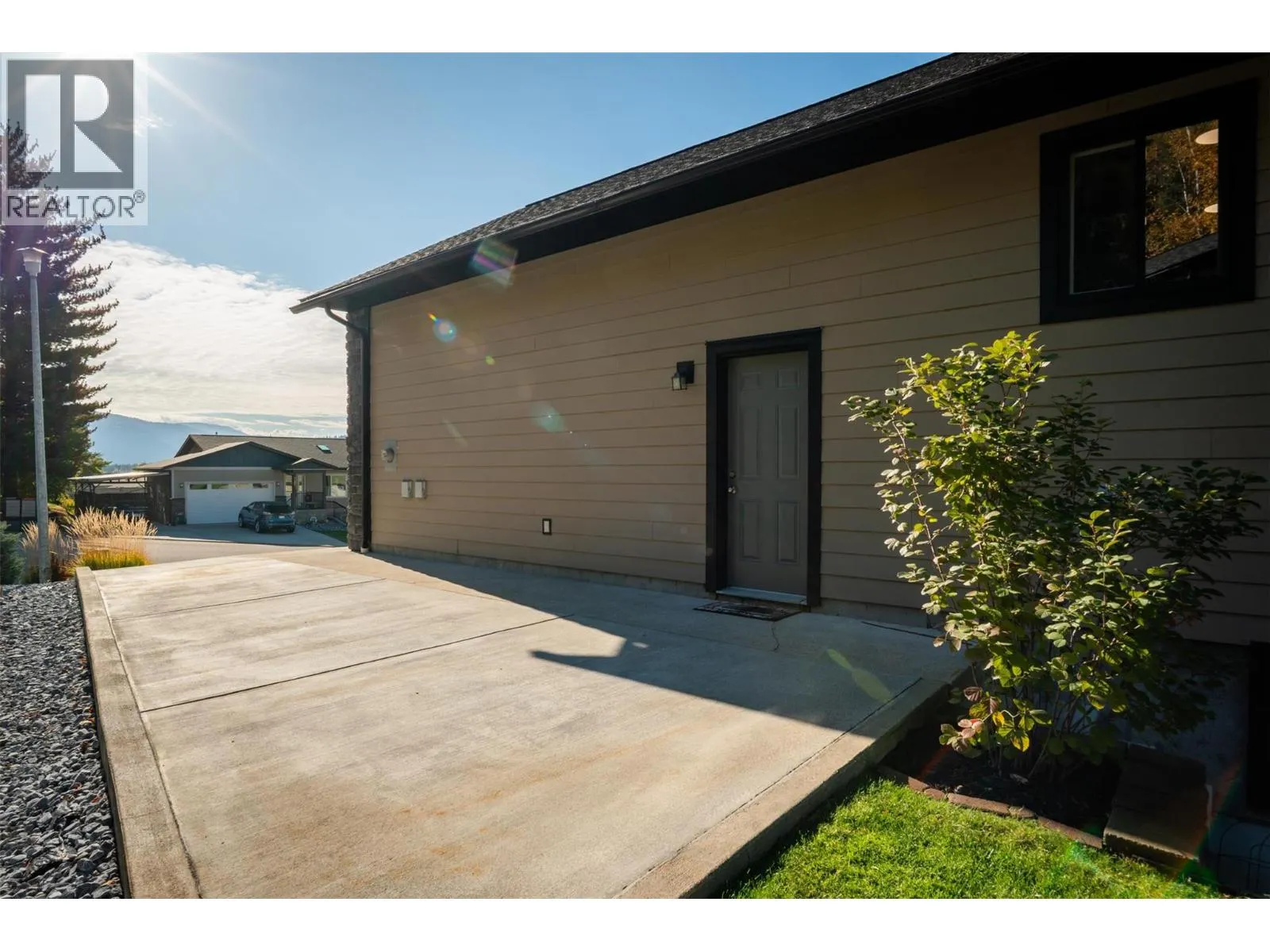 7912 Birchwood Drive