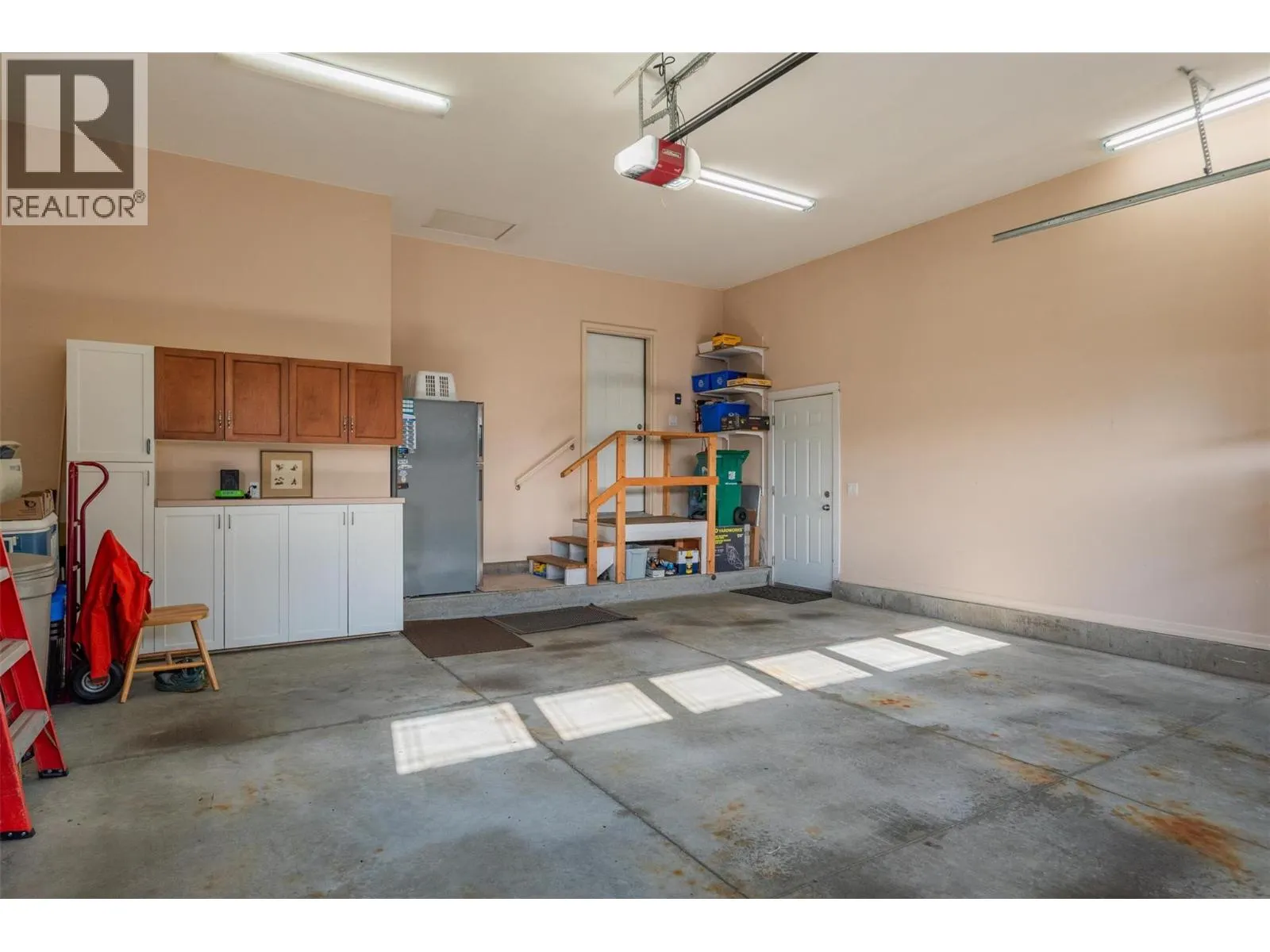 7912 Birchwood Drive