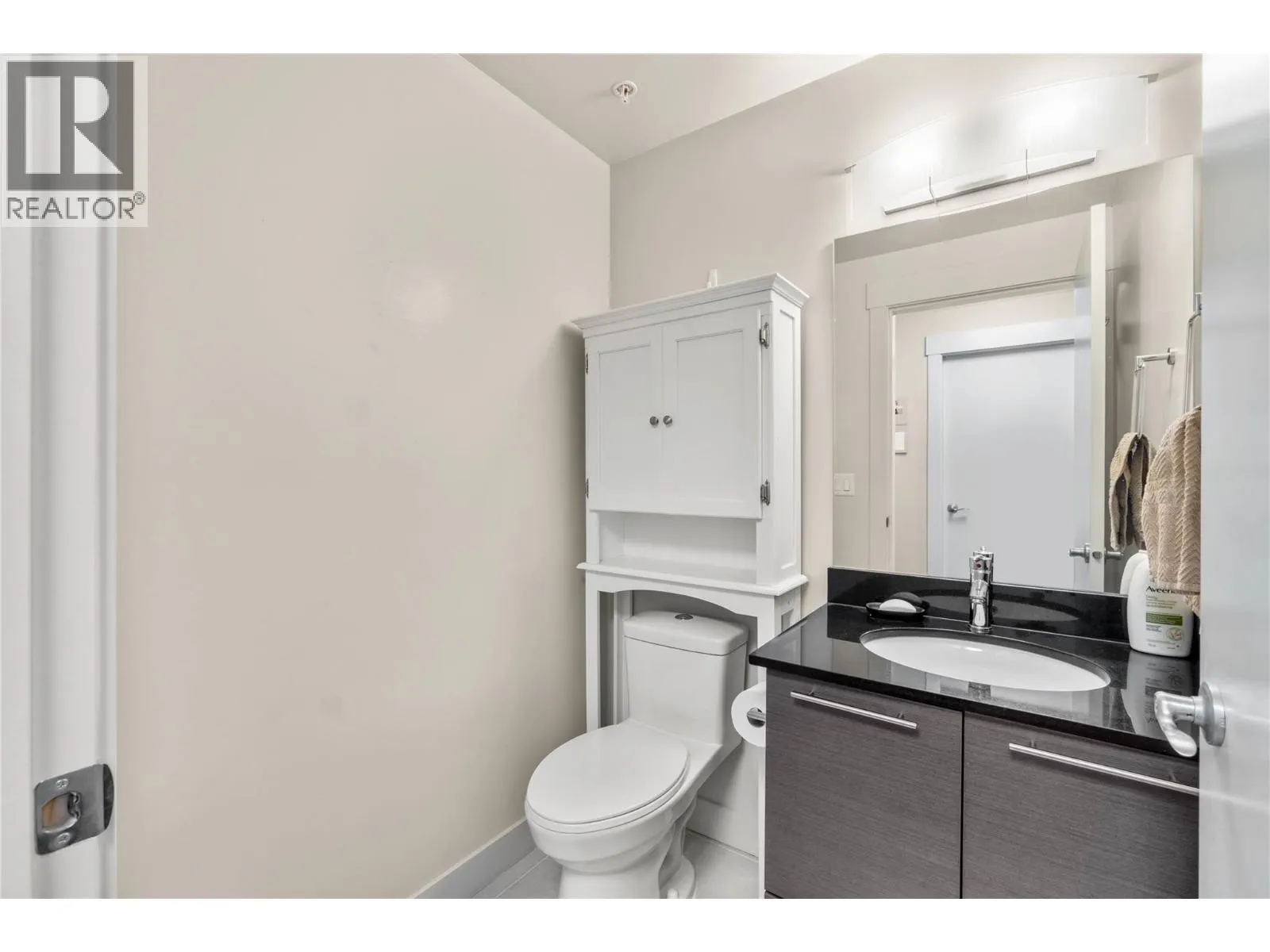 1040 TALASA Court Unit# 3402