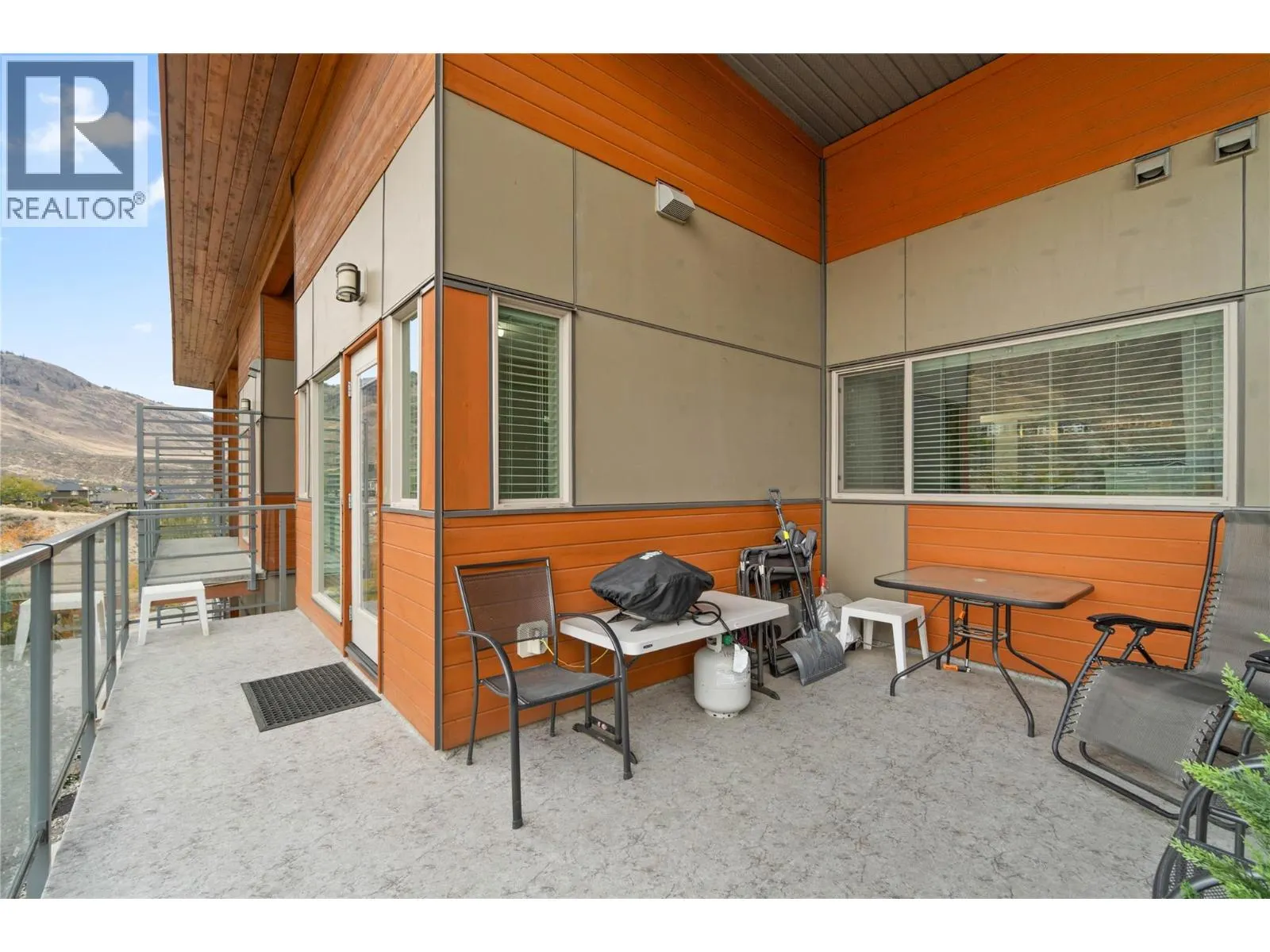 1040 TALASA Court Unit# 3402