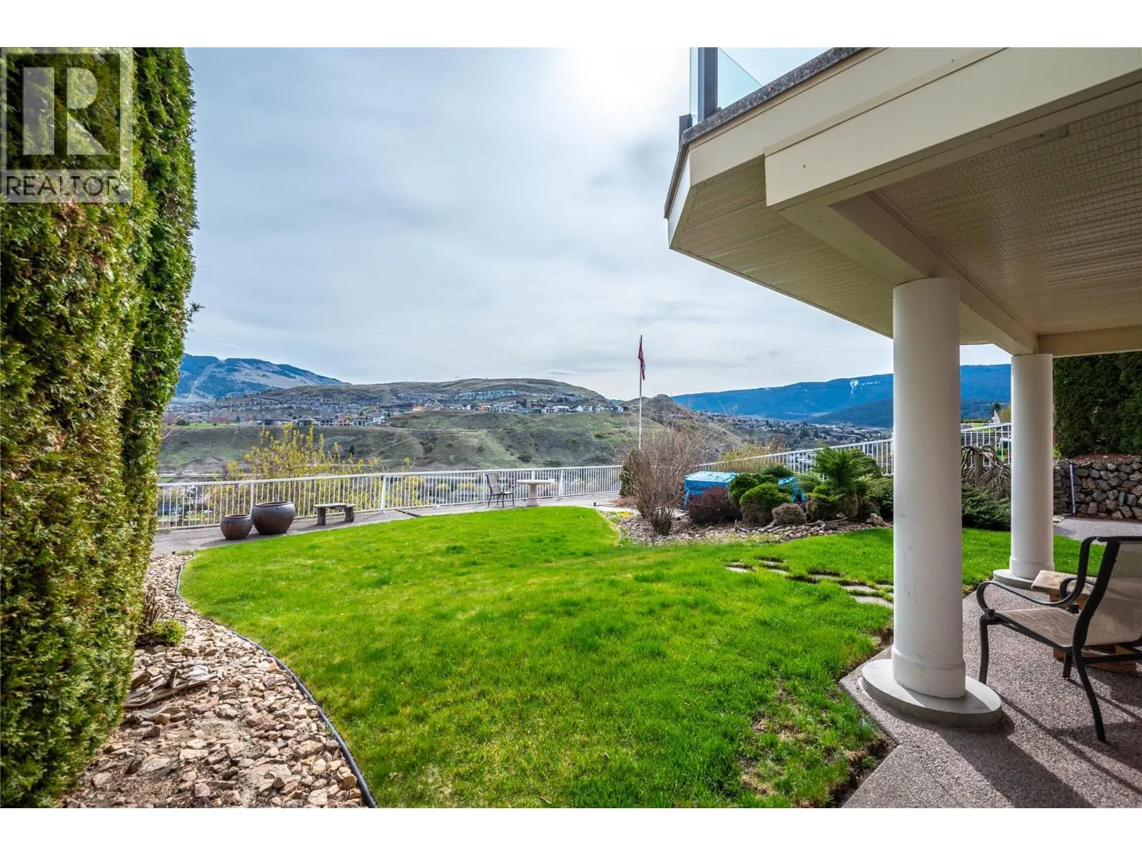 305 Country Estate Place