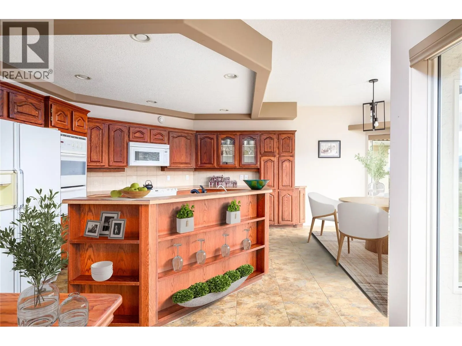 305 Country Estate Place