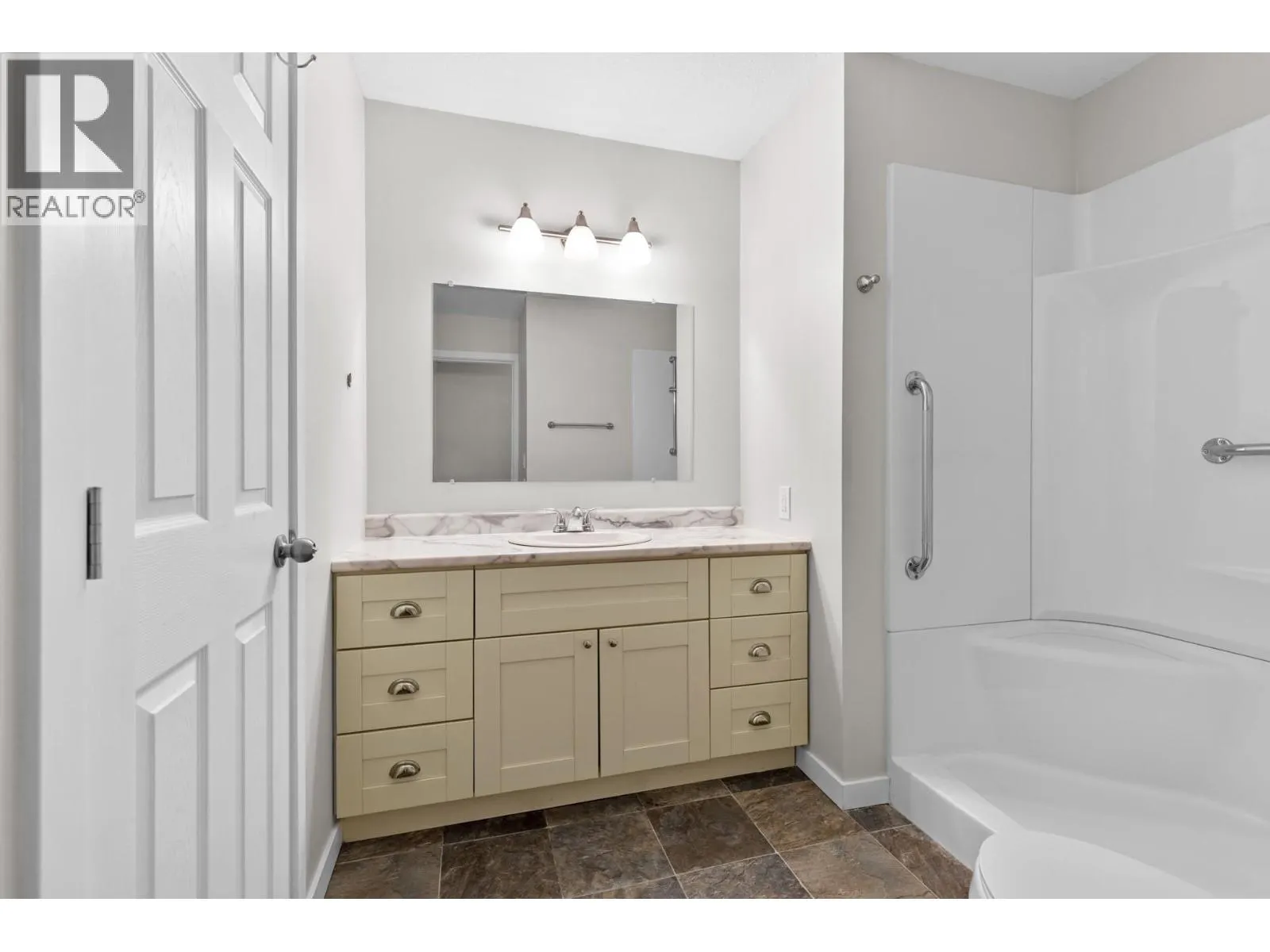 1255 Raymer Avenue Unit# 134