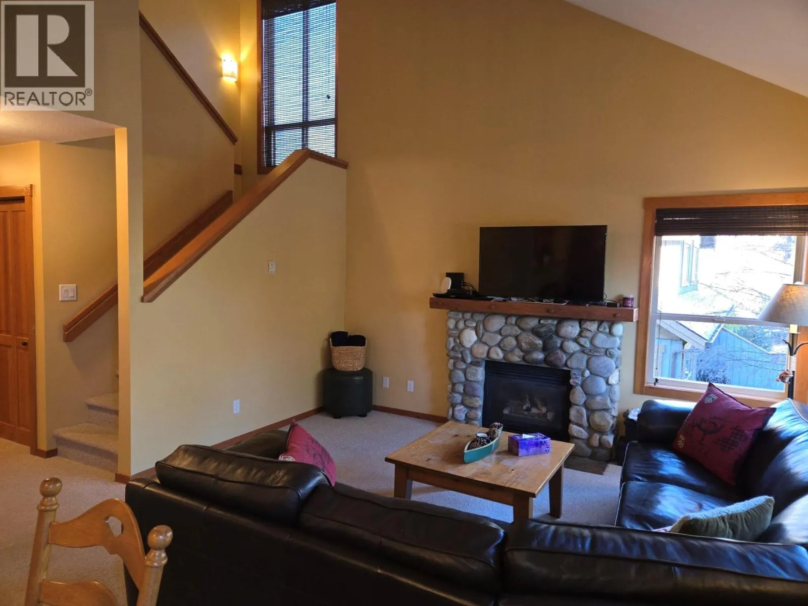 2075 Summit Drive Unit# 19