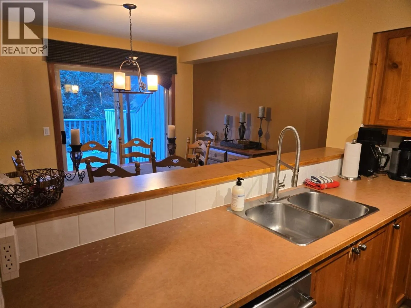 2075 Summit Drive Unit# 19