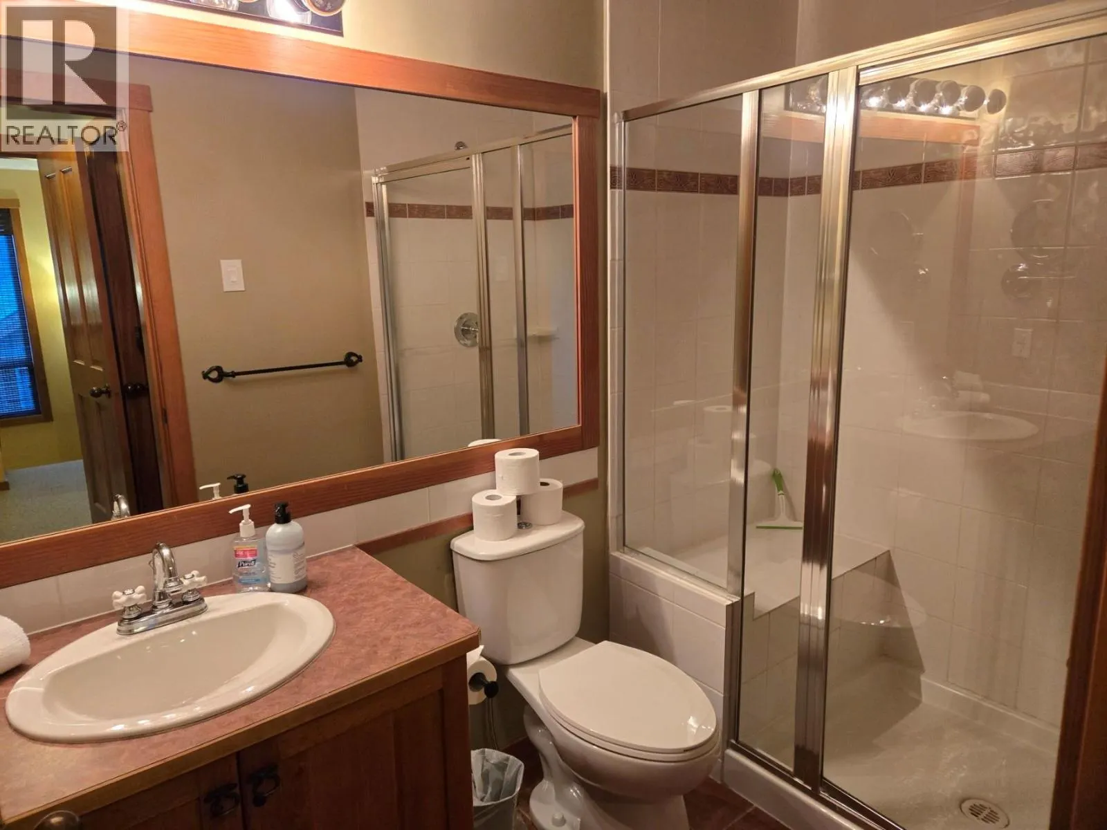 2075 Summit Drive Unit# 19
