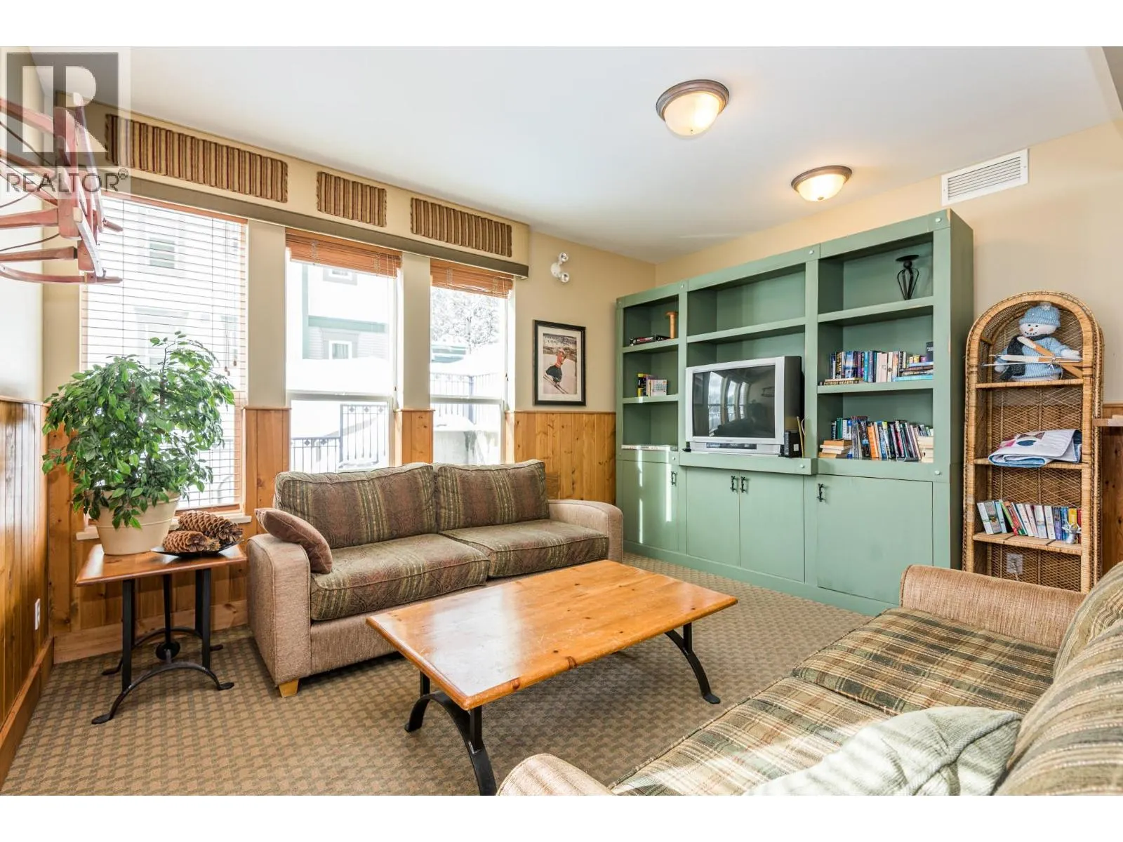 9808 Silver Star Road Unit# 109