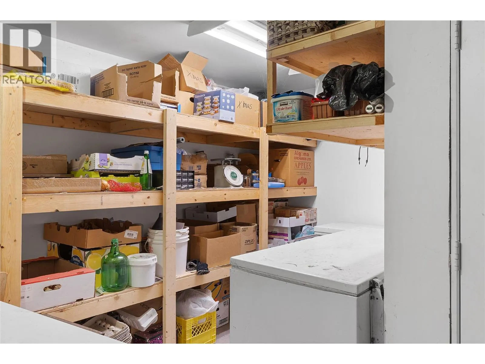 1277 Mountain View Road