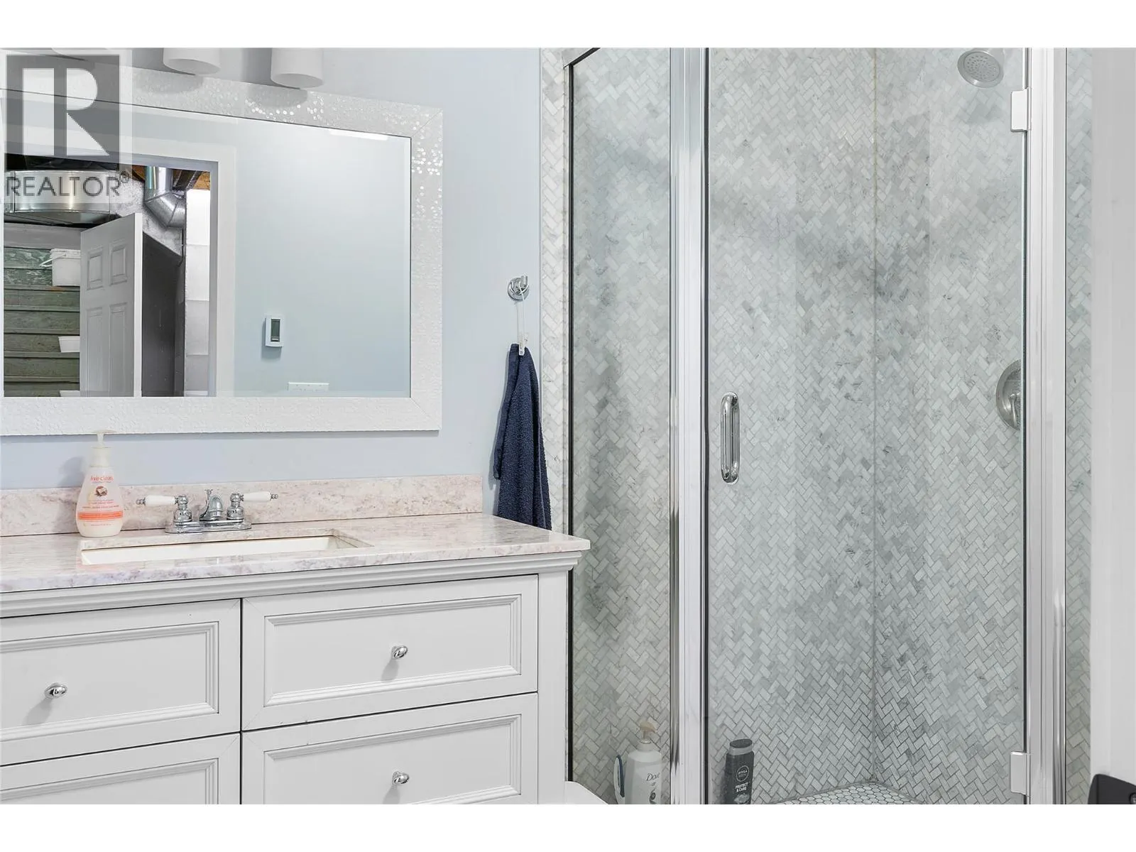 1277 Mountain View Road