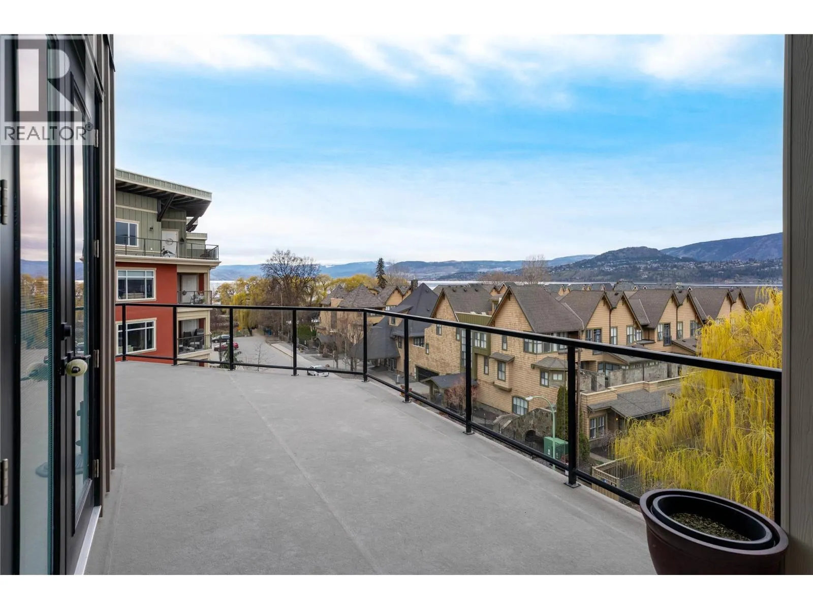 529 Truswell Road Unit# 501