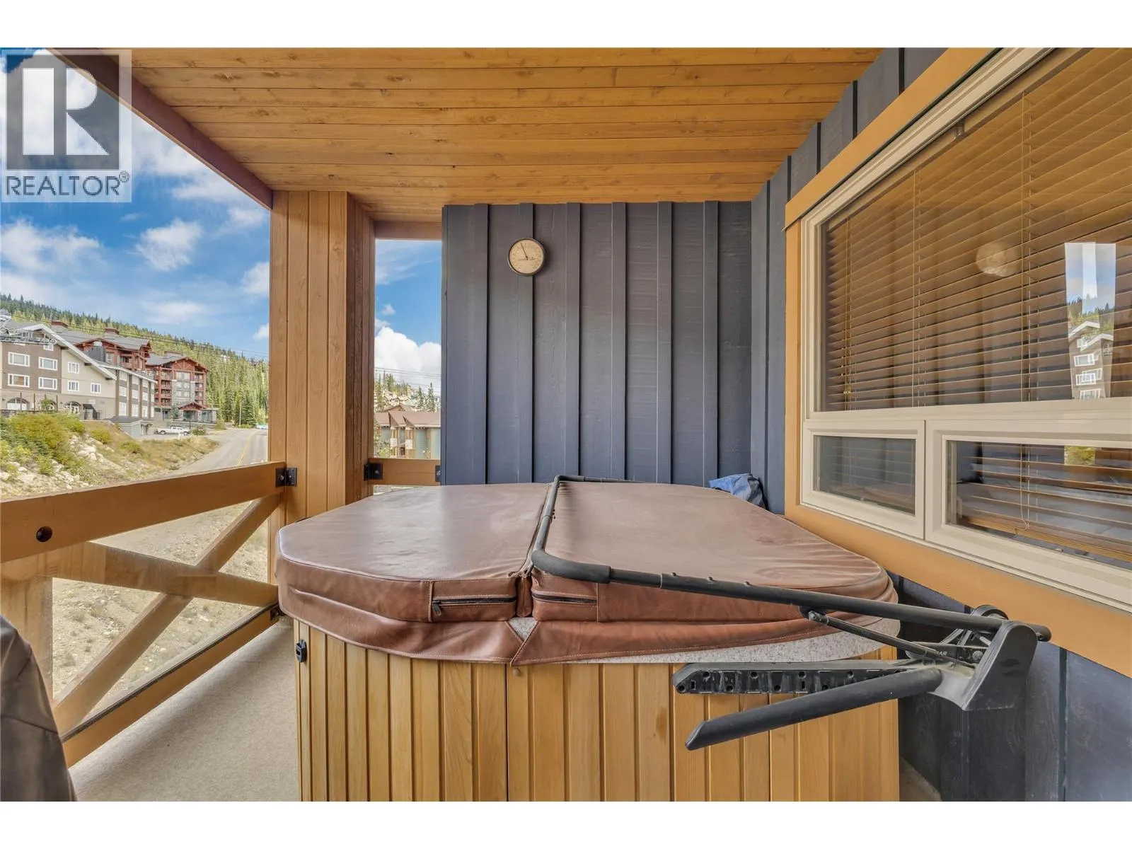 5300 Big White Road Unit# 305