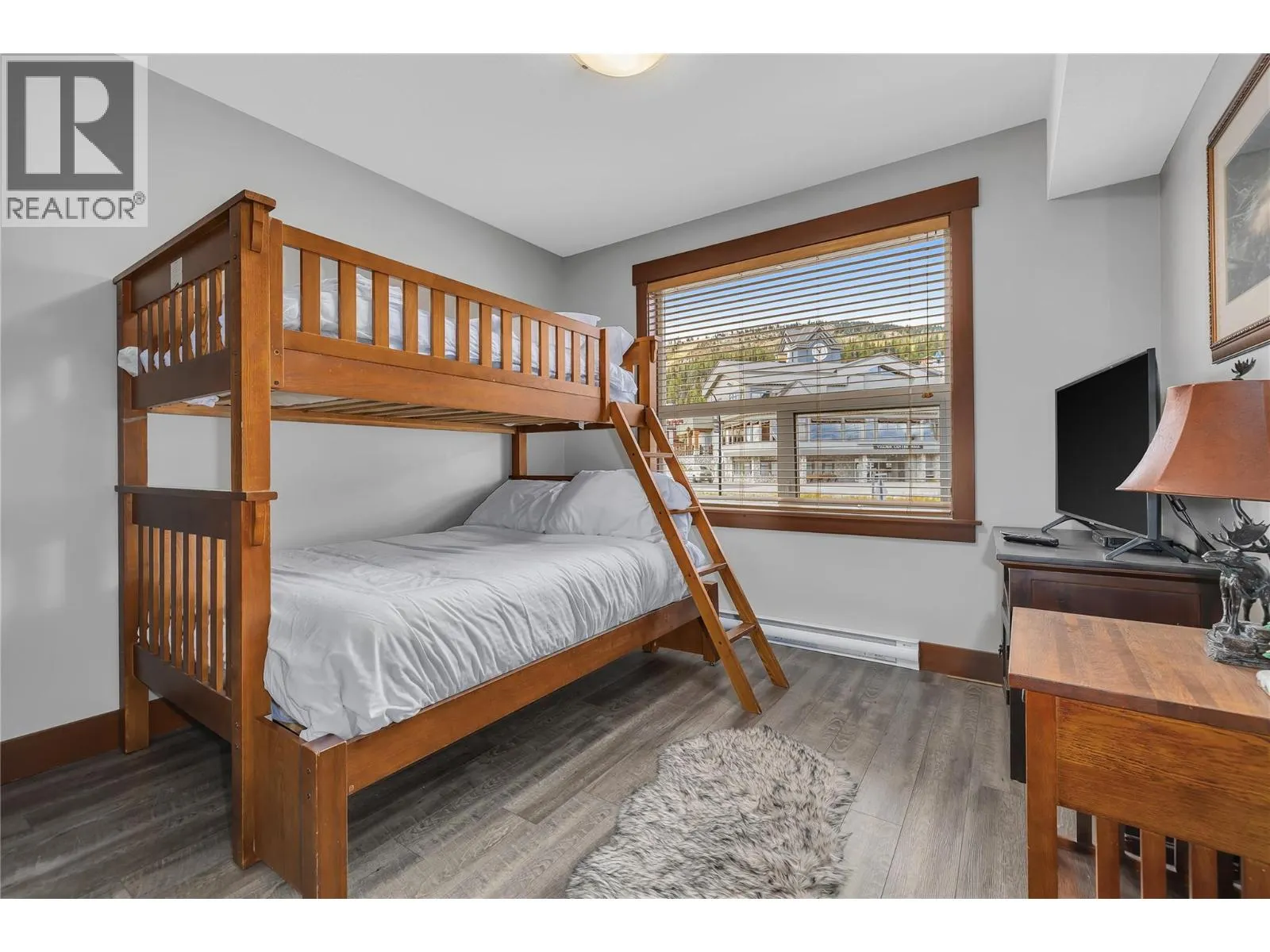 5300 Big White Road Unit# 305