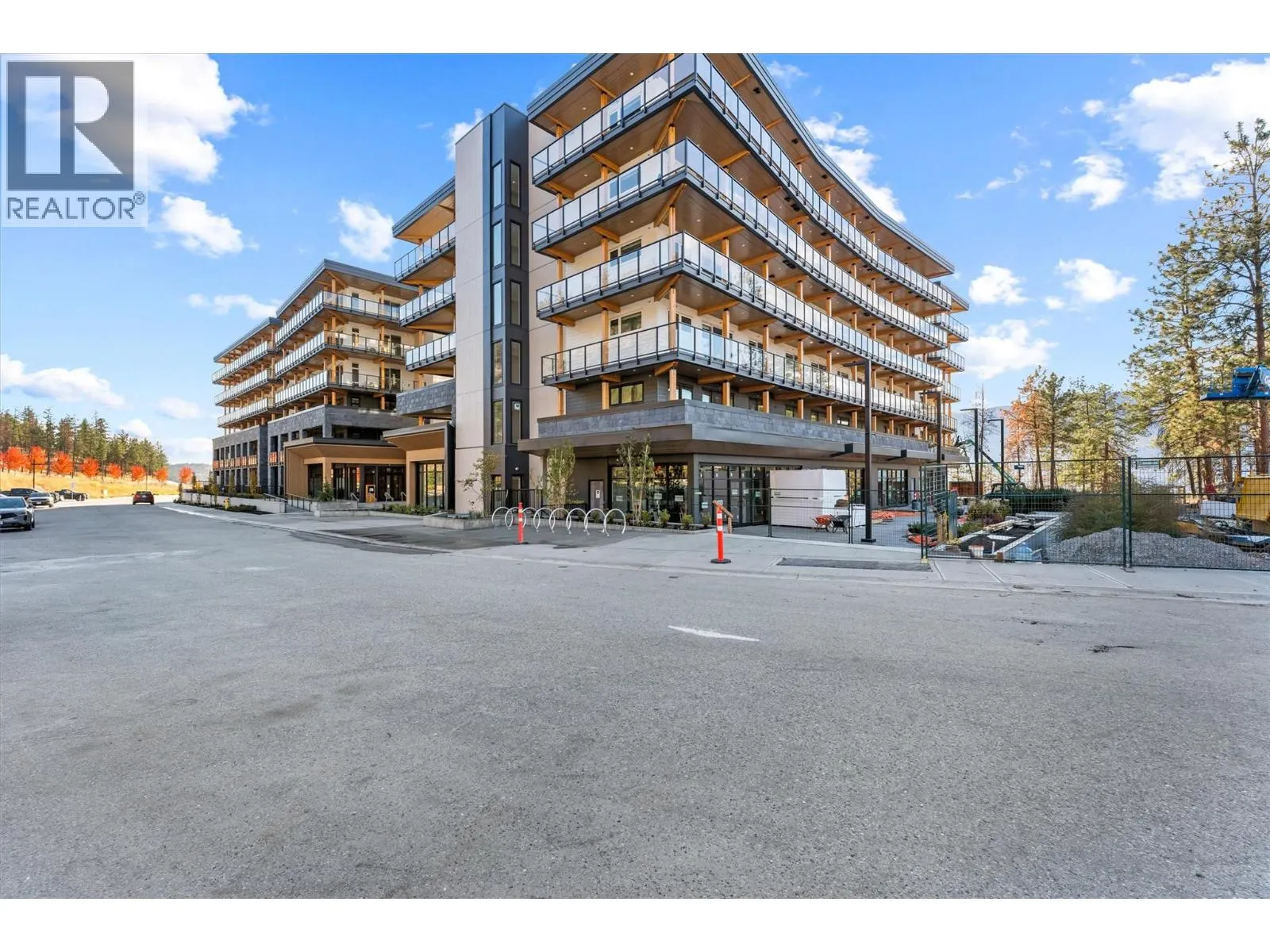 9654 Benchland Road Unit# 407