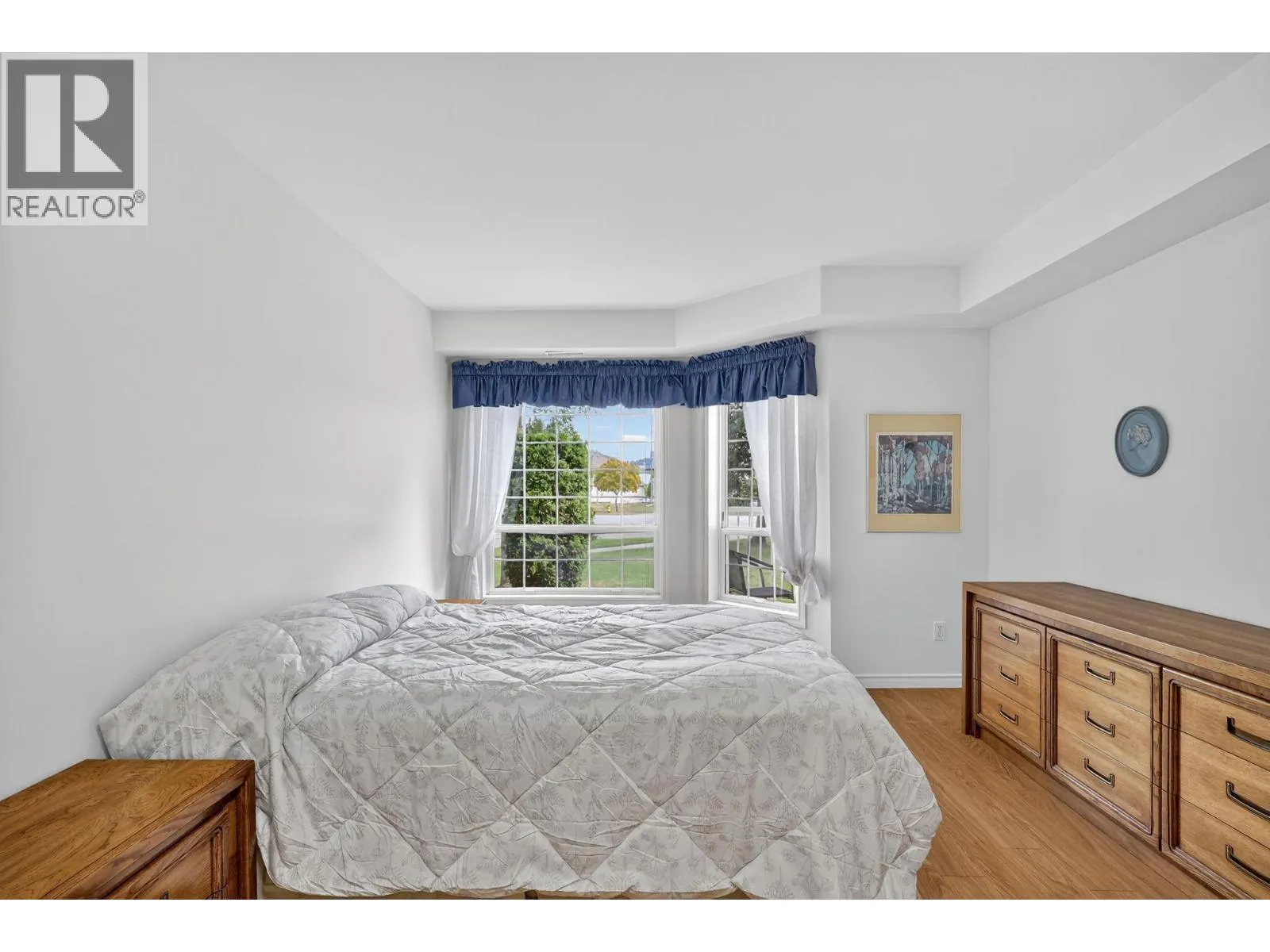 2350 Stillingfleet Road Unit# 102