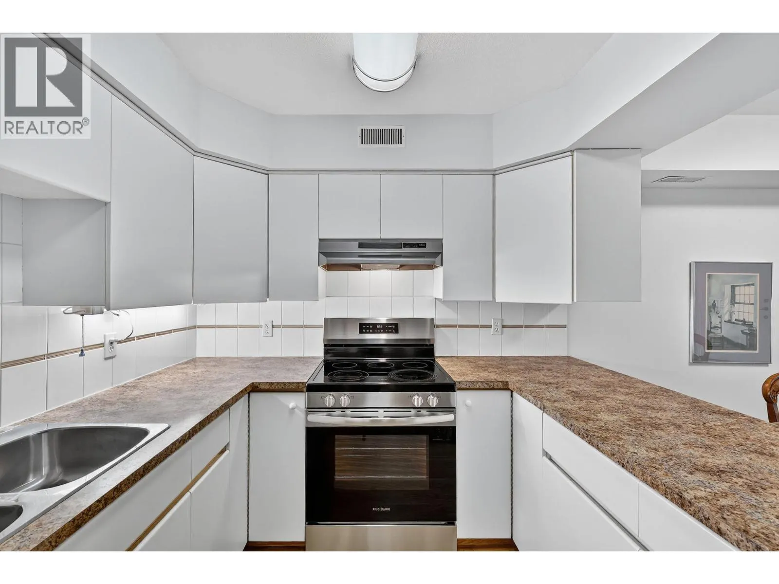 2350 Stillingfleet Road Unit# 102