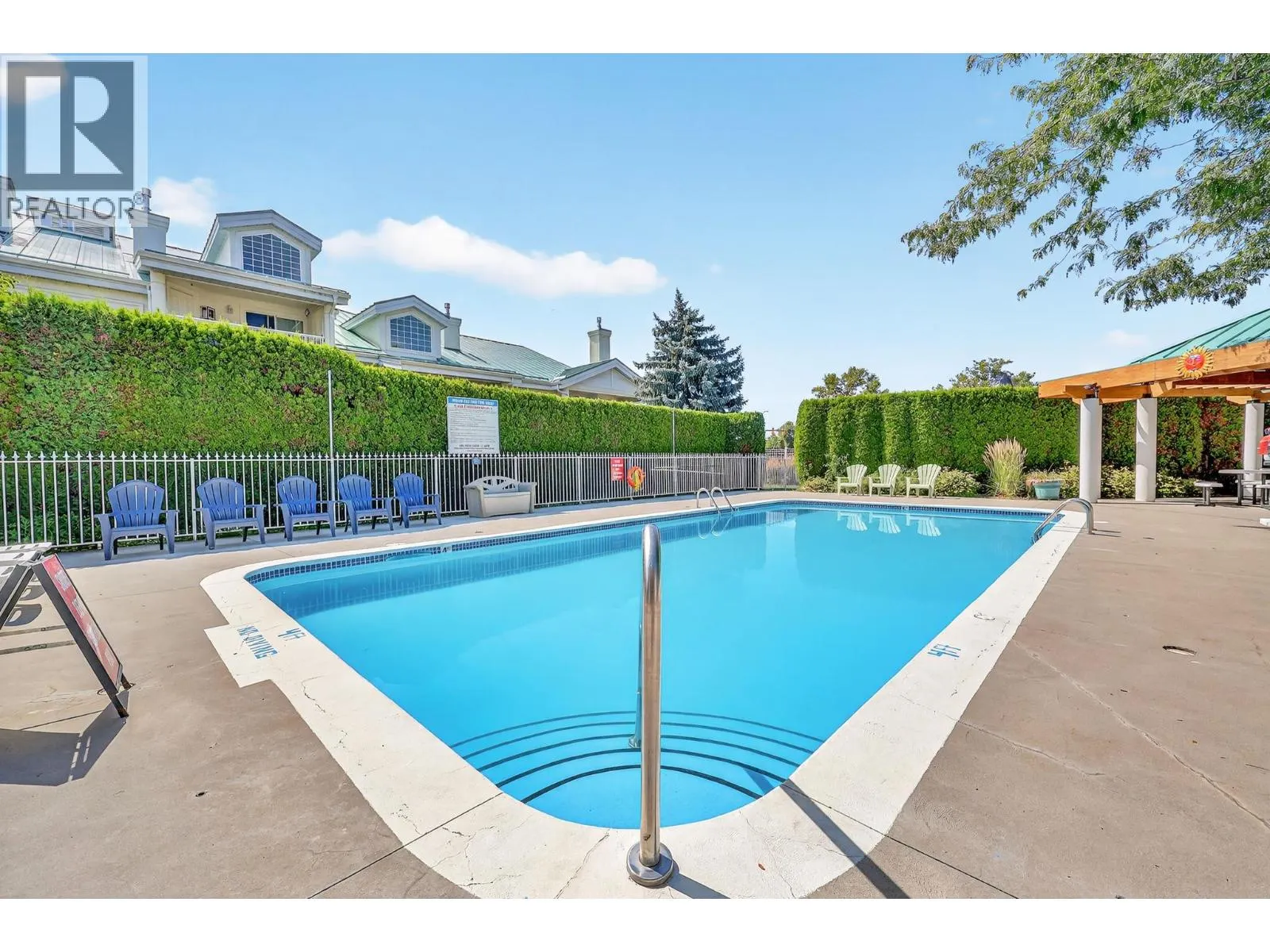 2350 Stillingfleet Road Unit# 102